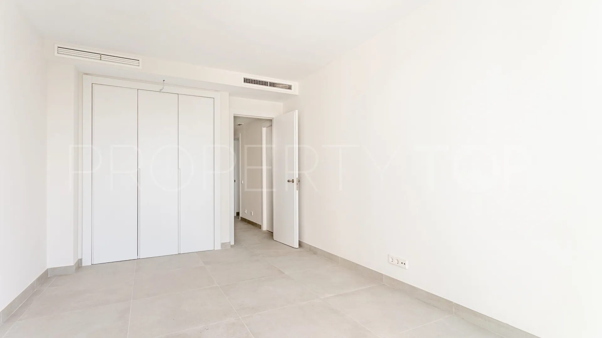 3 bedrooms town house in Guadalmina Alta for sale