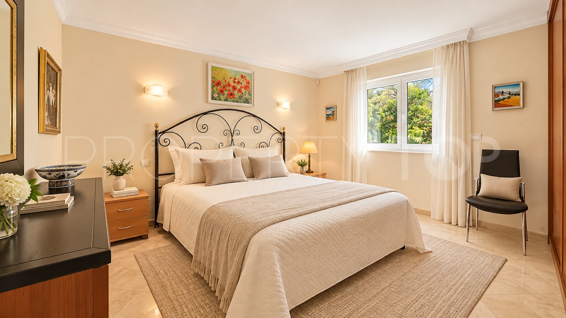El Rosario villa for sale