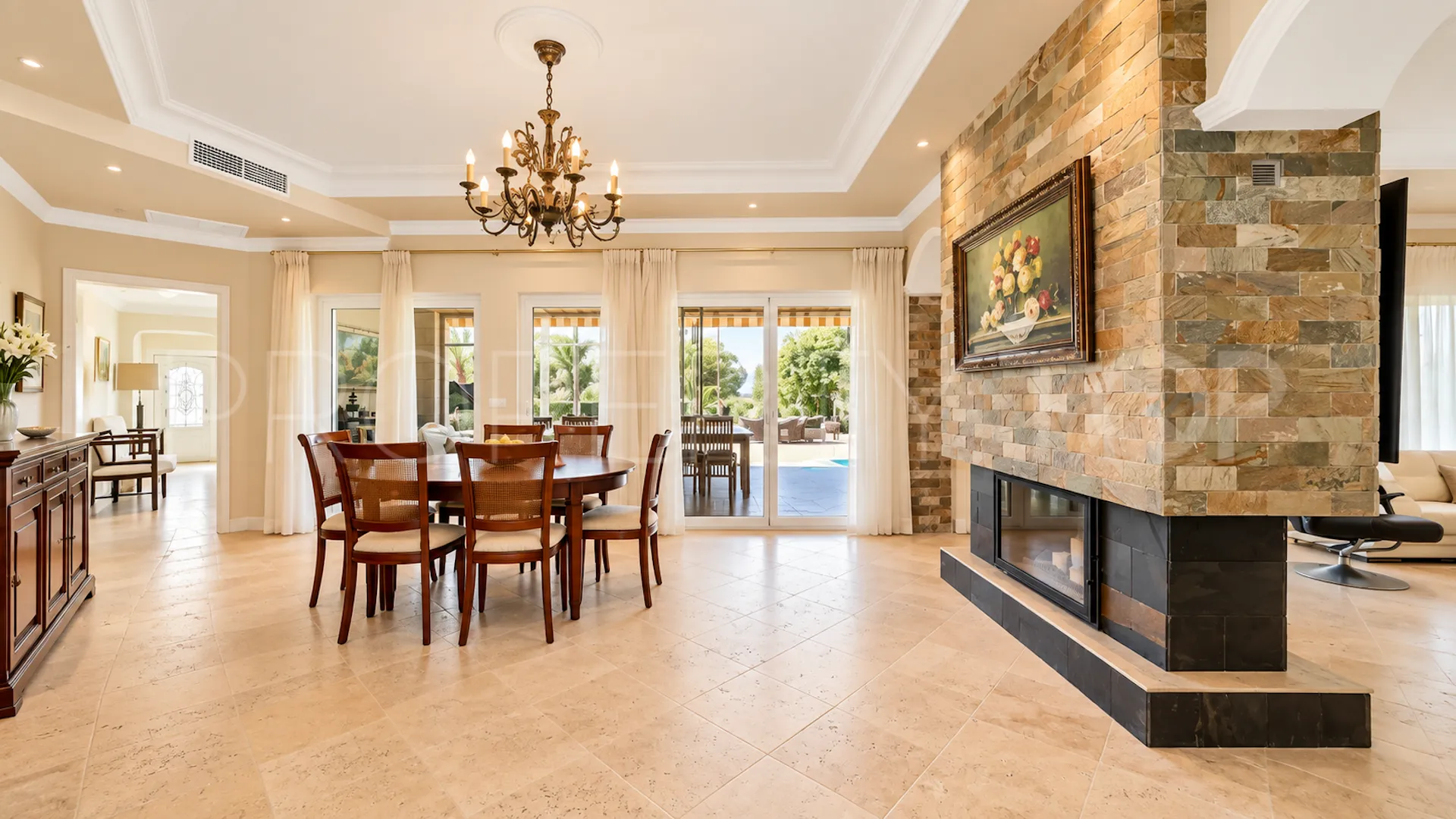 El Rosario villa for sale