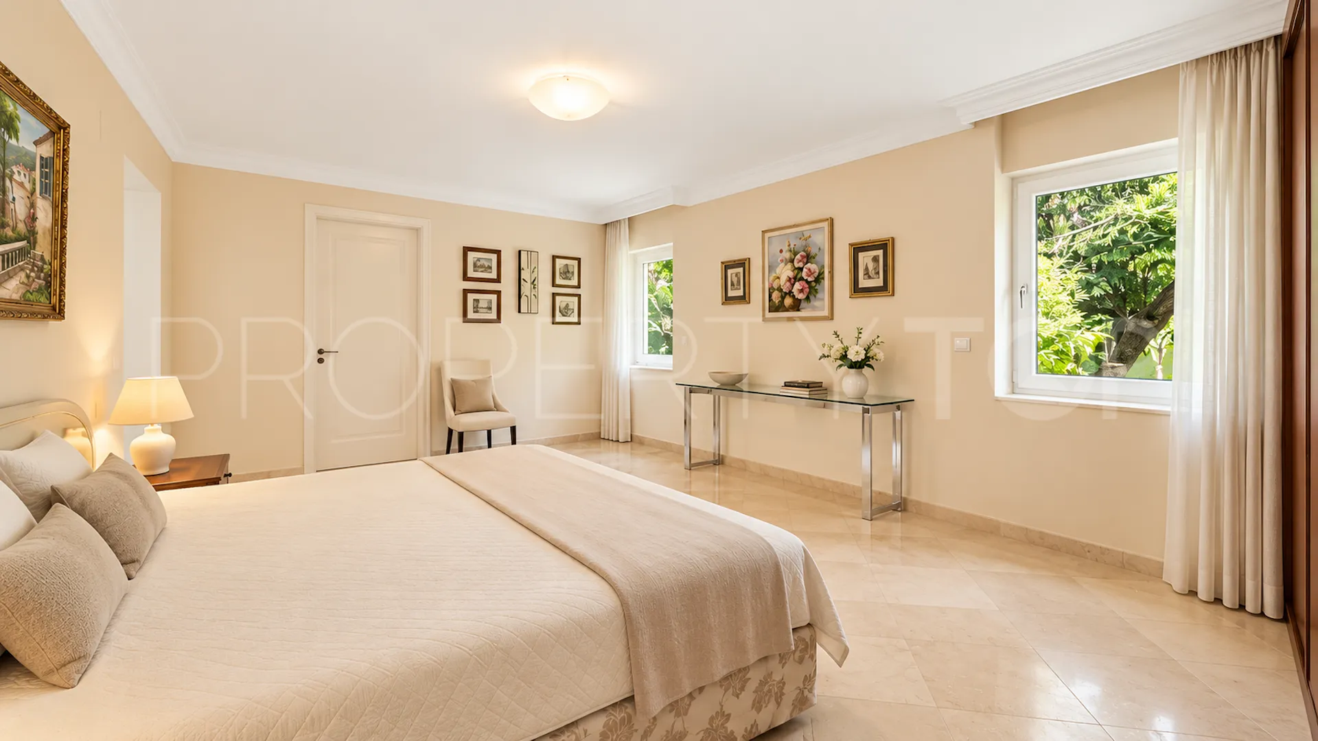 El Rosario villa for sale