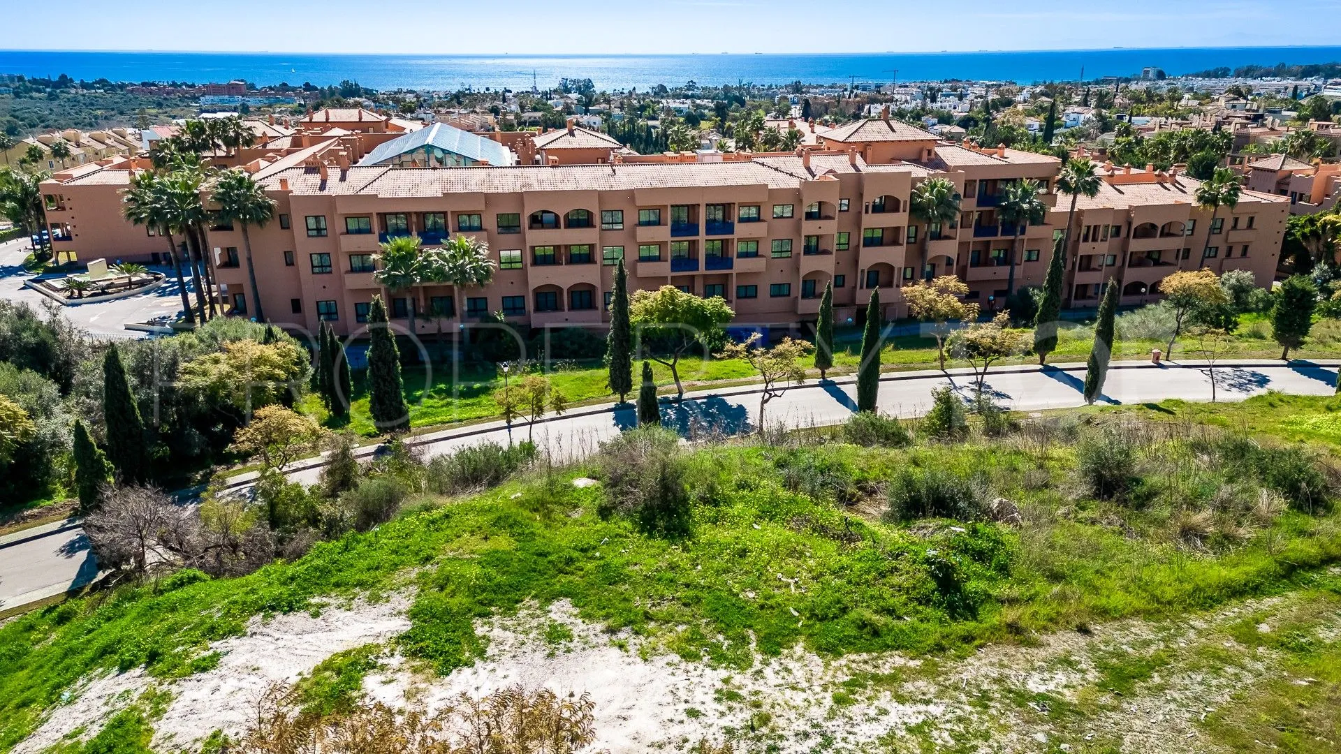 Parcela a la venta en Los Flamingos Golf