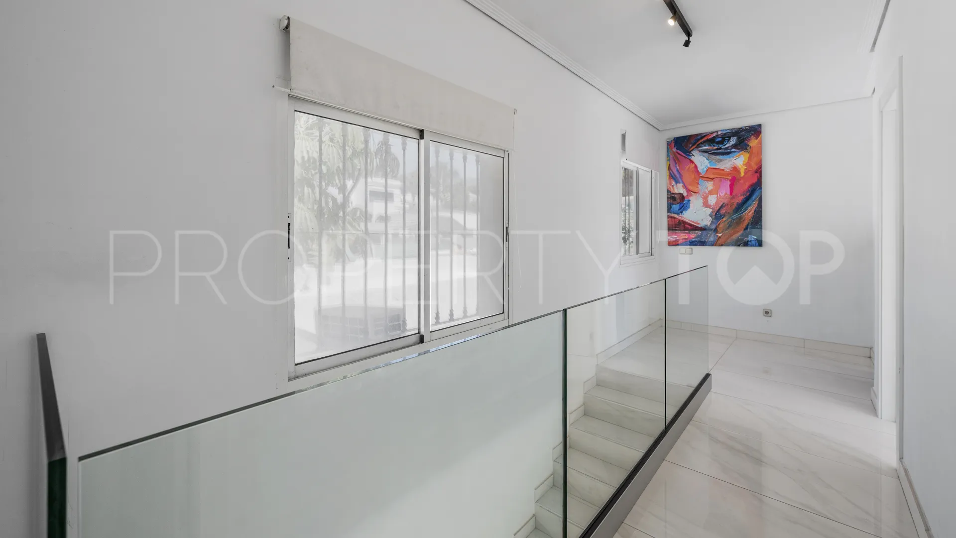 Villa en venta en Nagüeles con 3 dormitorios