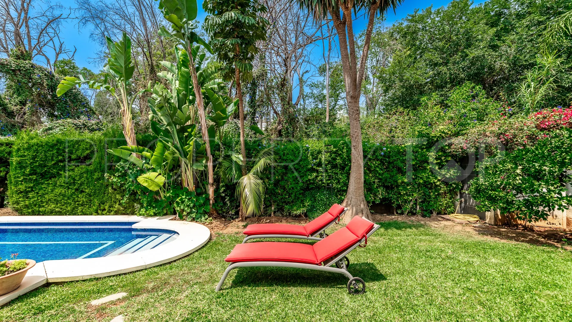 Se vende villa en Nagüeles con 3 dormitorios