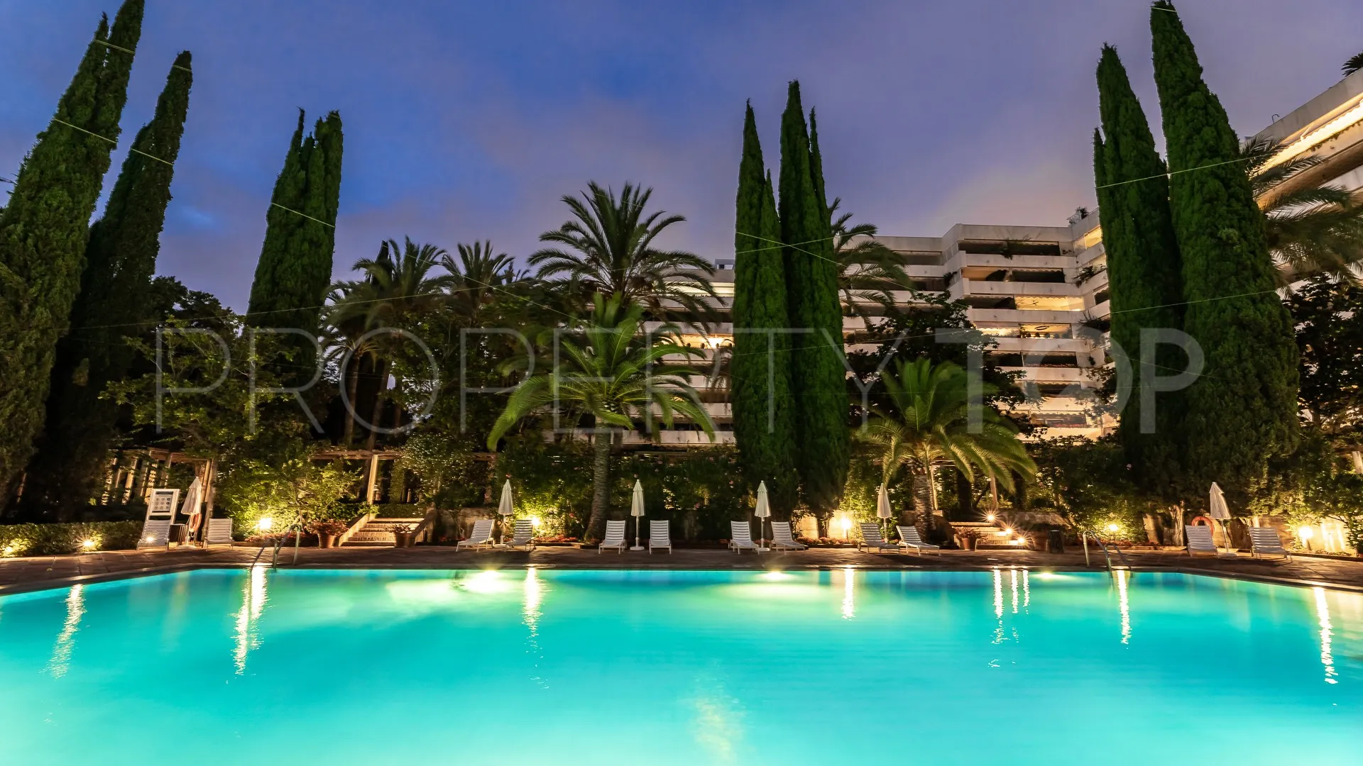 Apartamento en venta en Beach Side Golden Mile