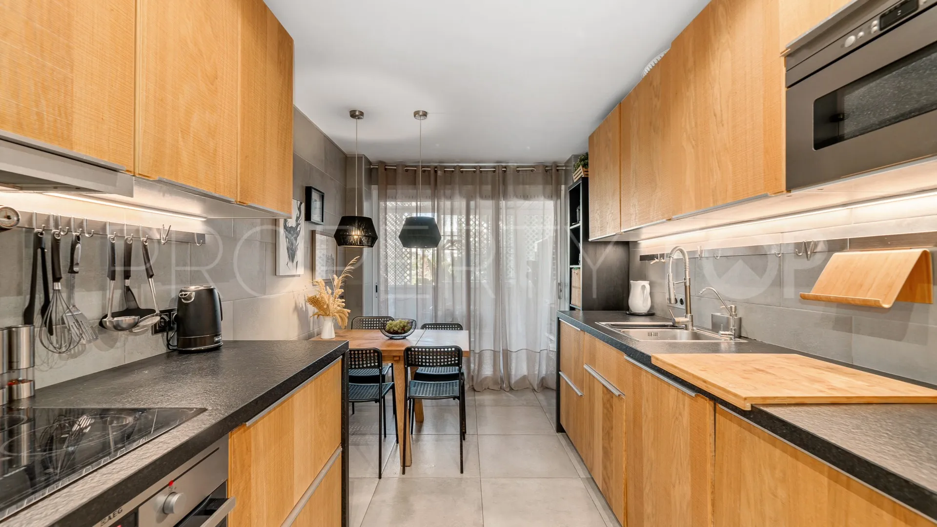 Apartamento en venta en Beach Side Golden Mile