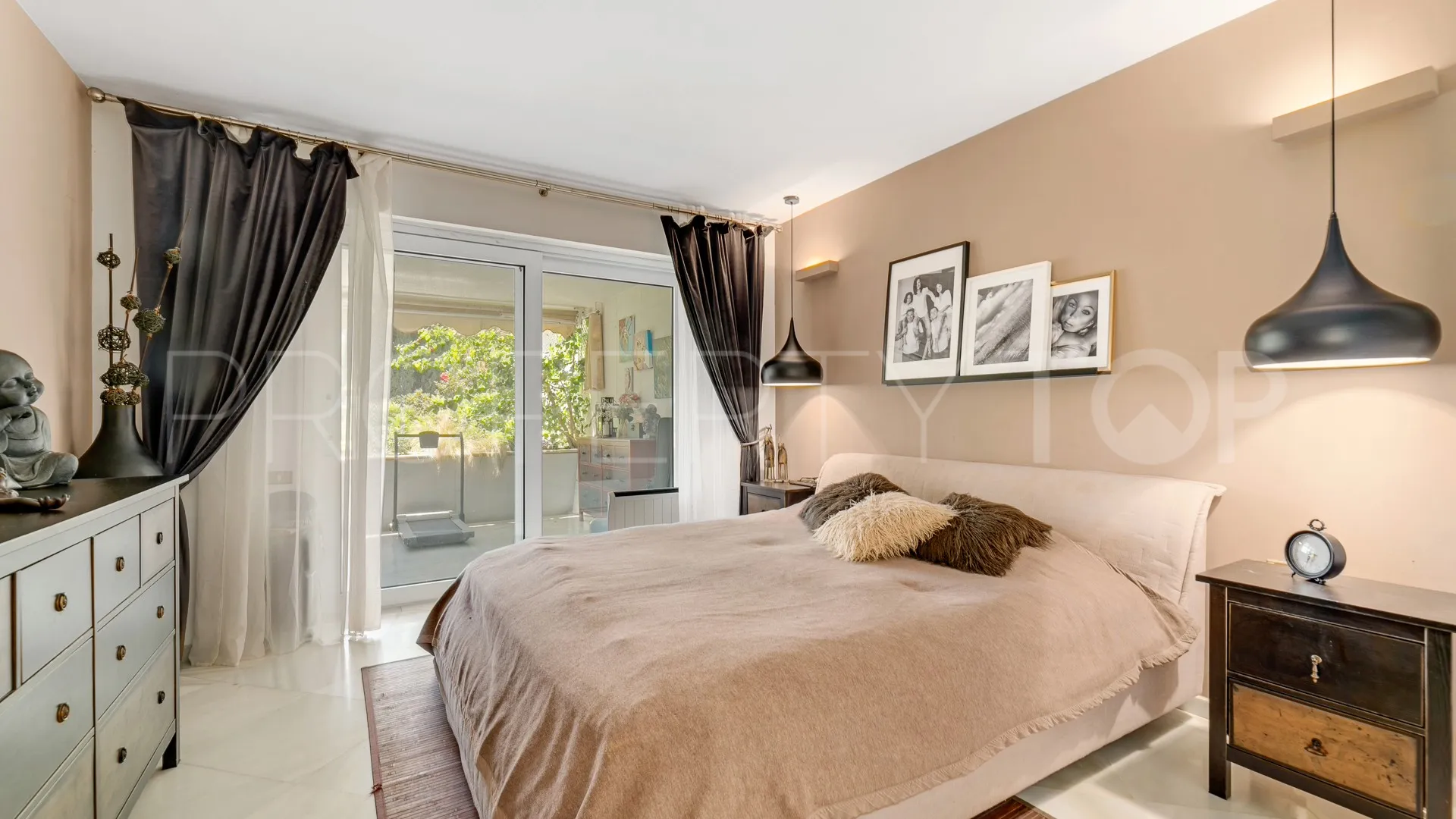 Apartamento en venta en Beach Side Golden Mile