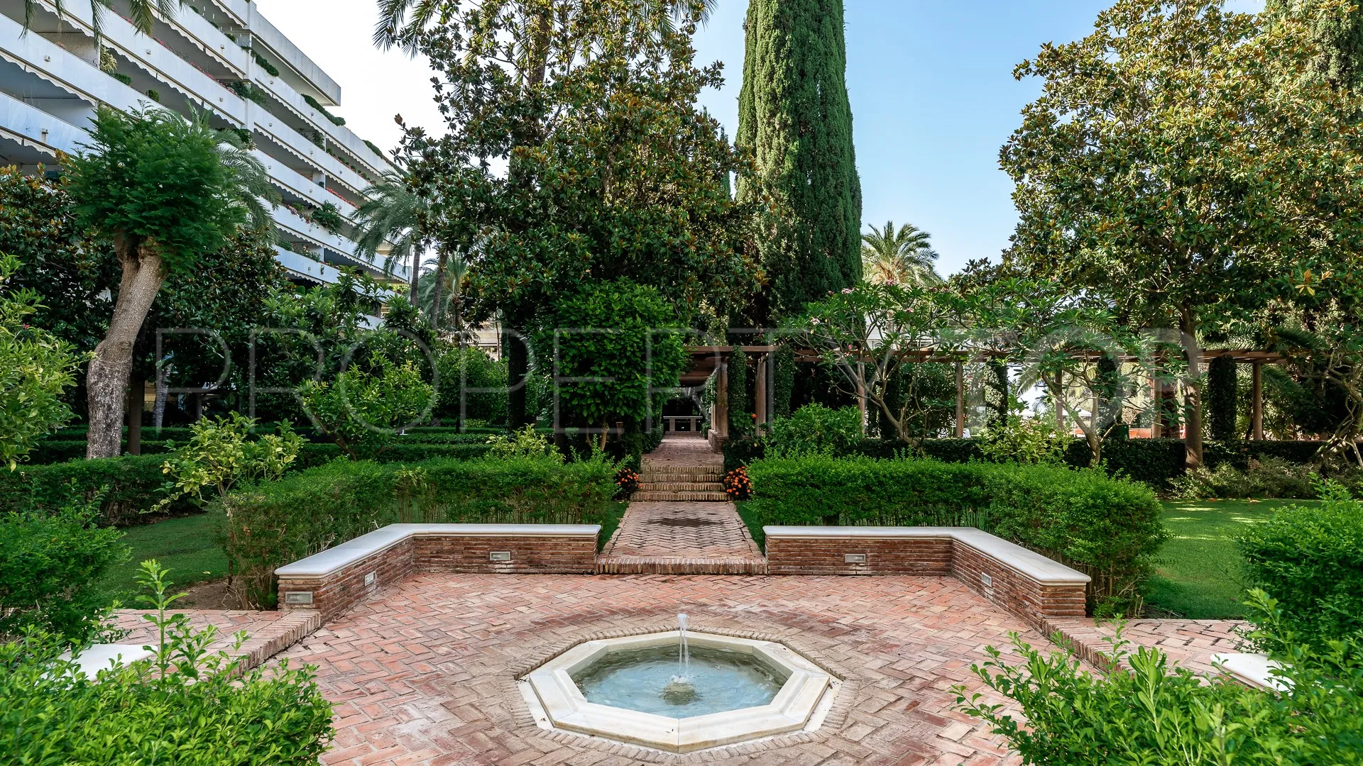 Apartamento en venta en Beach Side Golden Mile