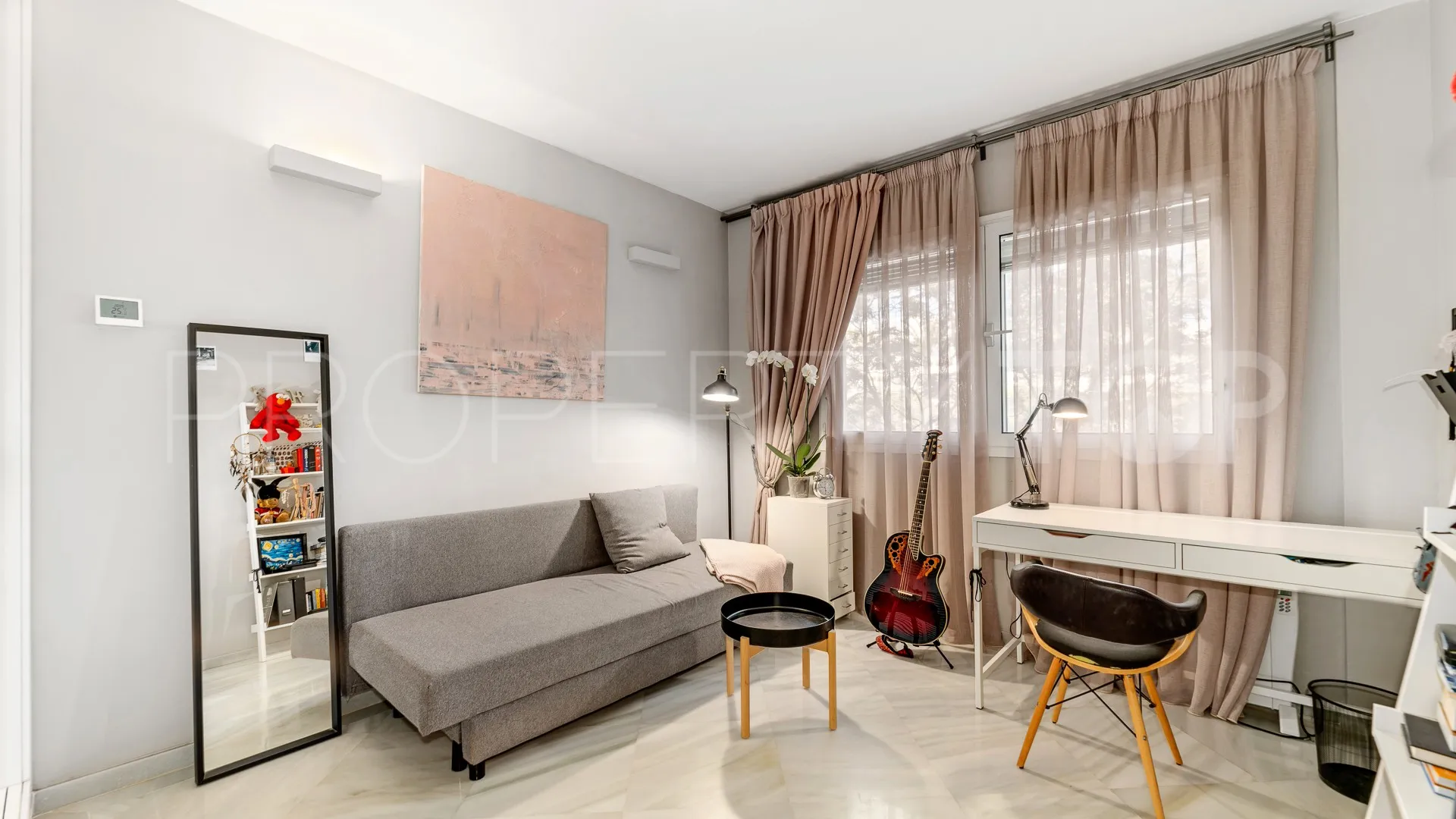 Apartamento en venta en Beach Side Golden Mile