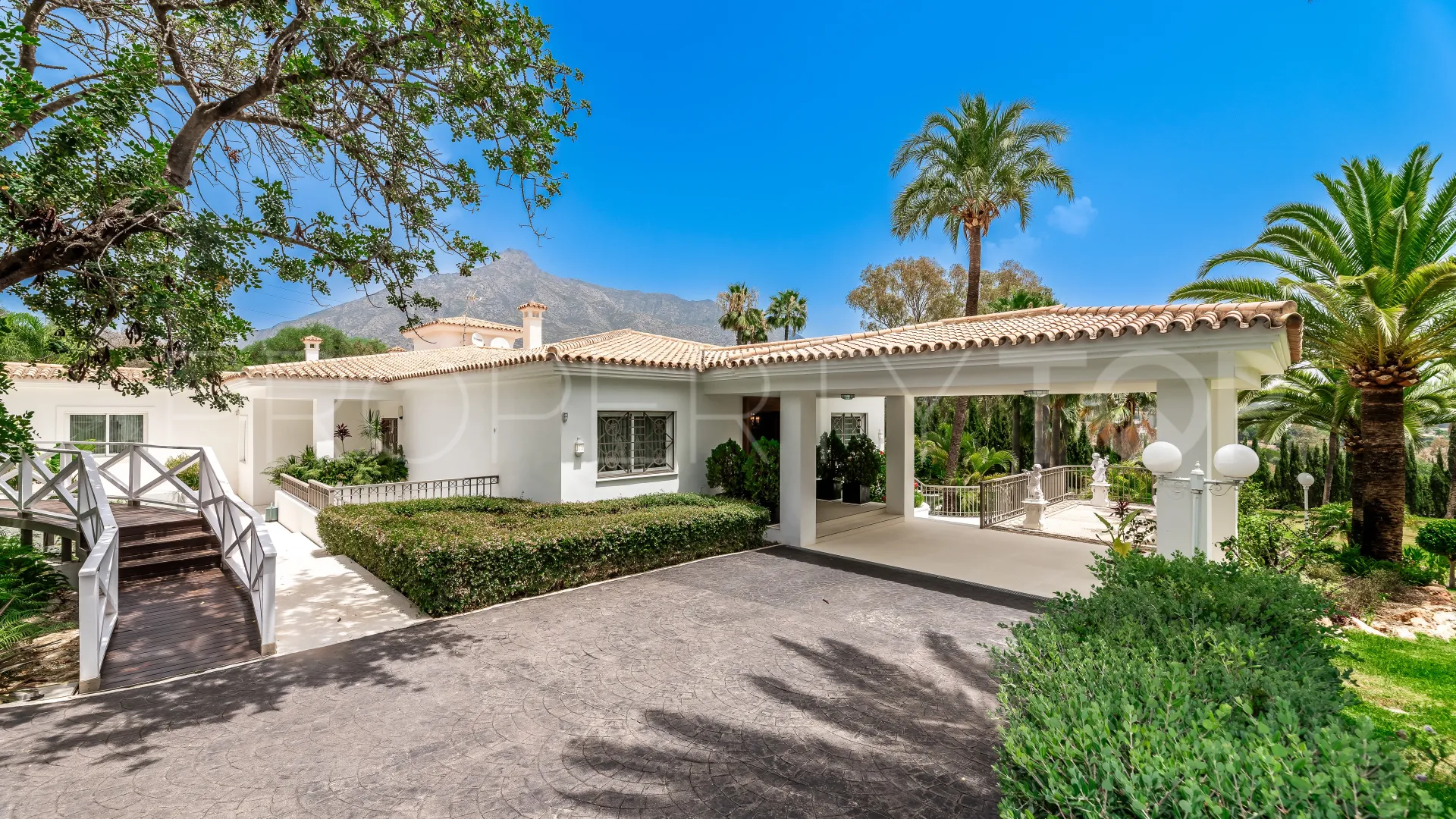 Villa a la venta en Golden Mile