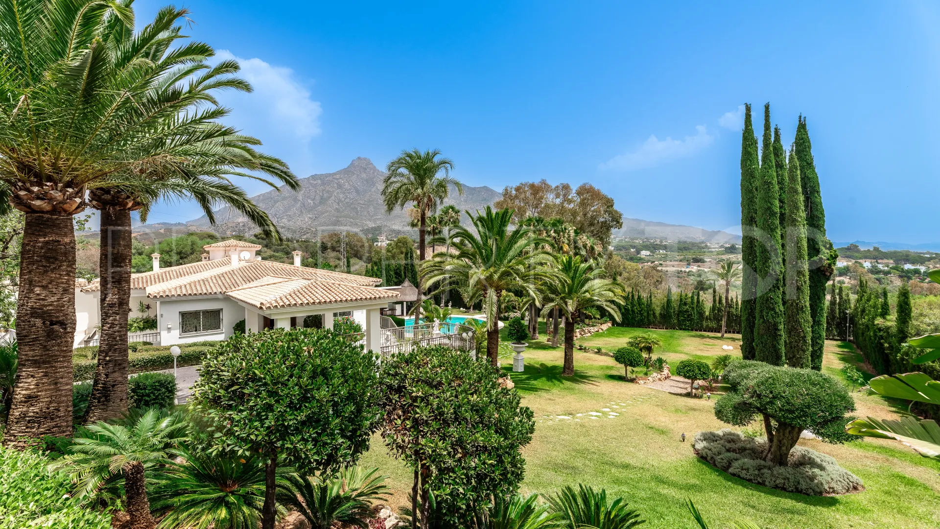 Villa a la venta en Golden Mile