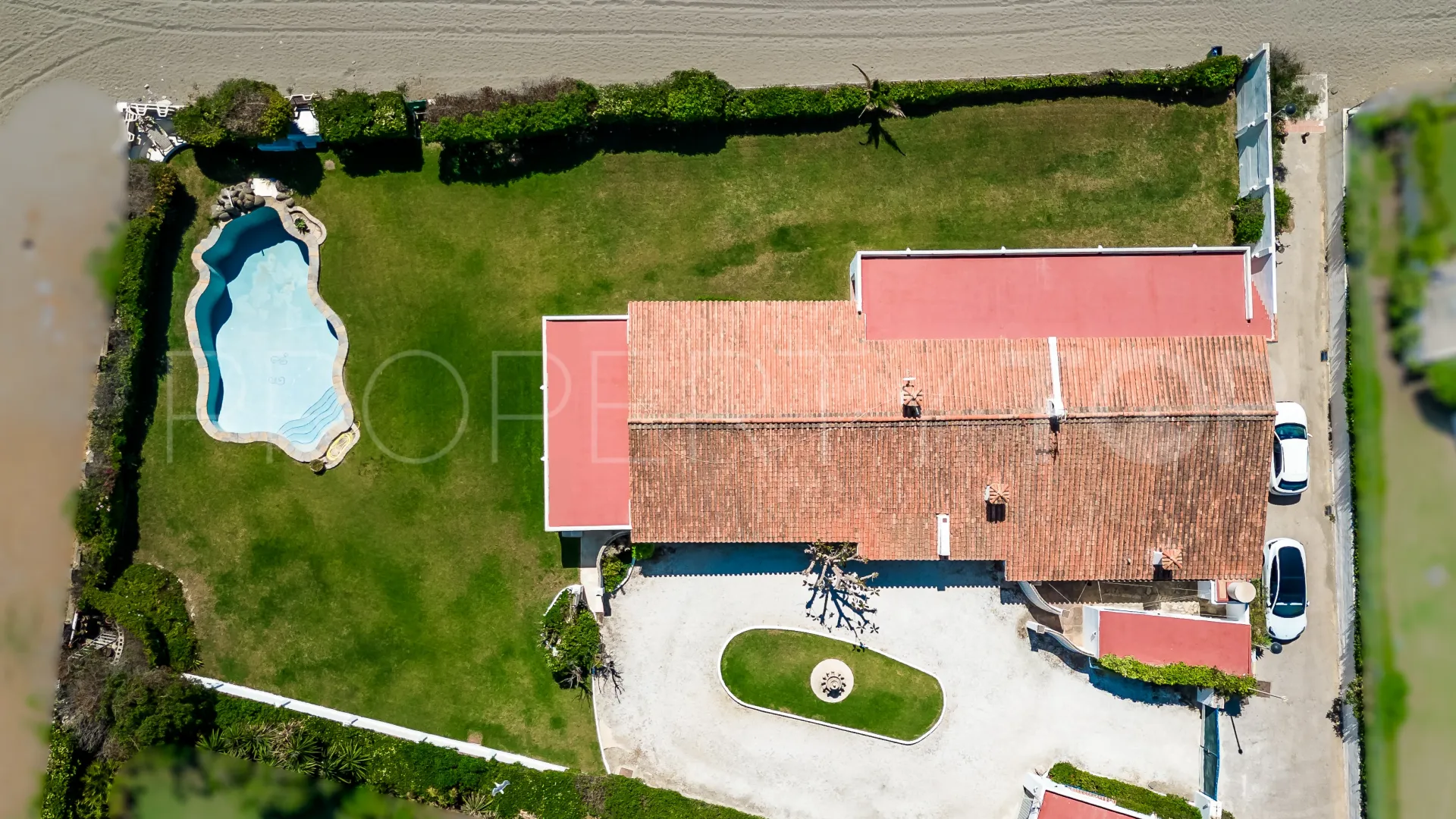 4 bedrooms villa for sale in Guadalmina Baja