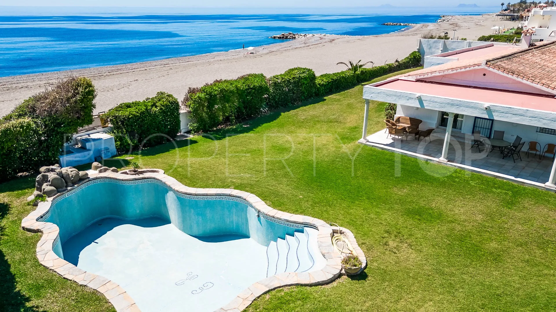 4 bedrooms villa for sale in Guadalmina Baja
