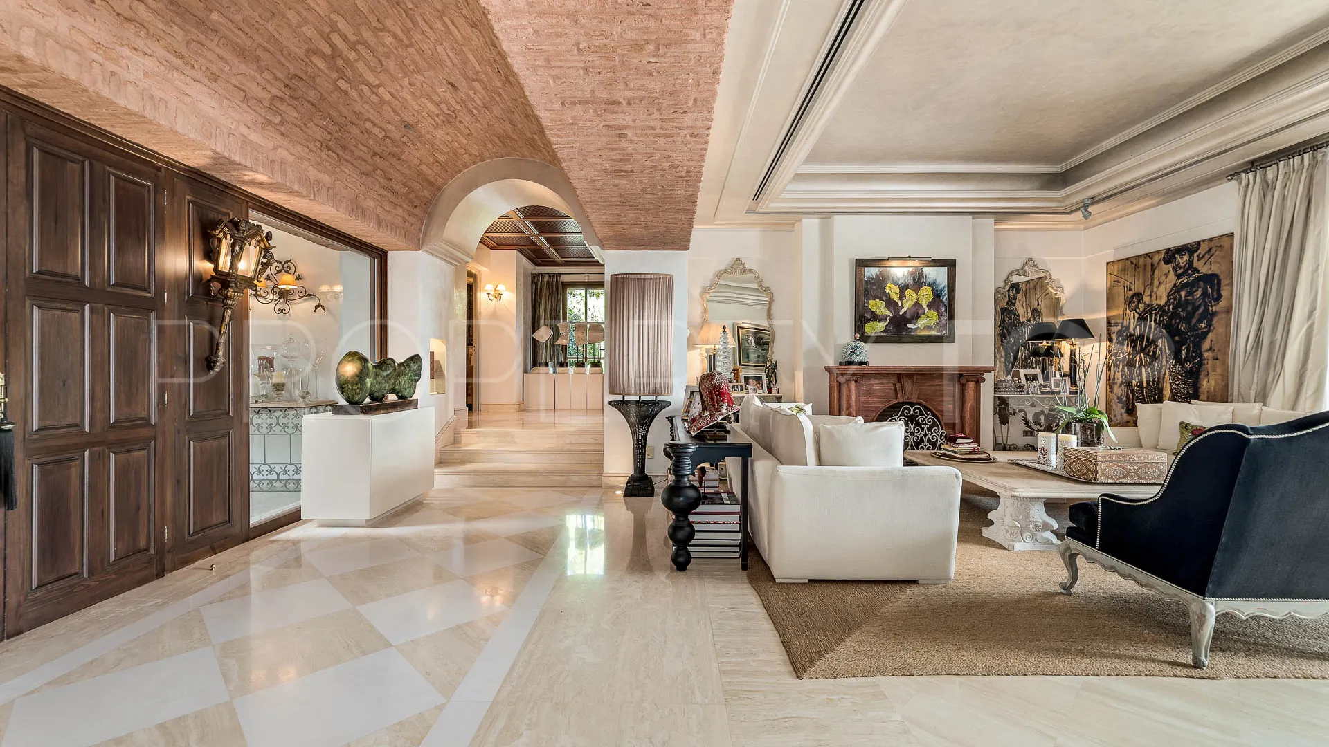 Sierra Blanca 6 bedrooms villa for sale