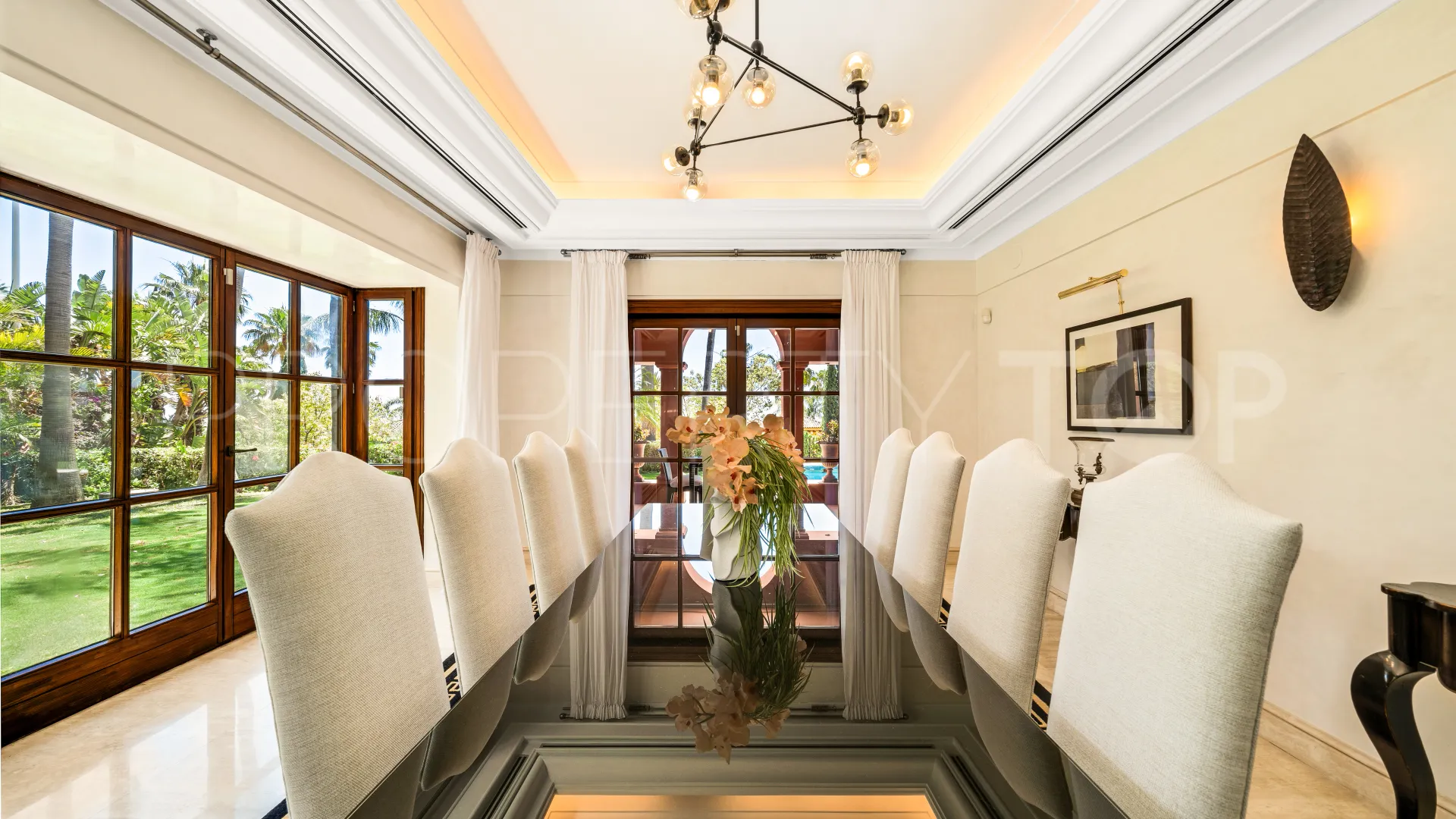 Sierra Blanca 6 bedrooms villa for sale