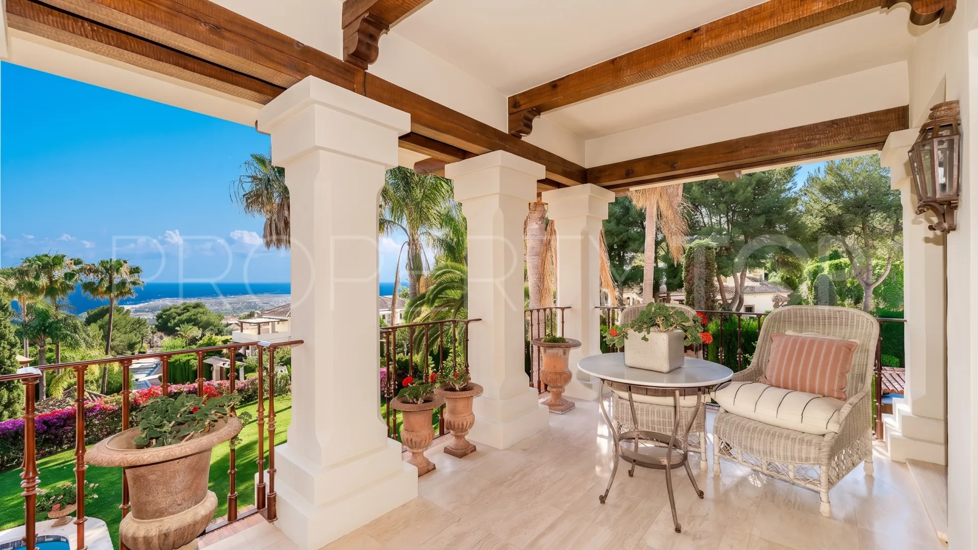 Sierra Blanca 6 bedrooms villa for sale