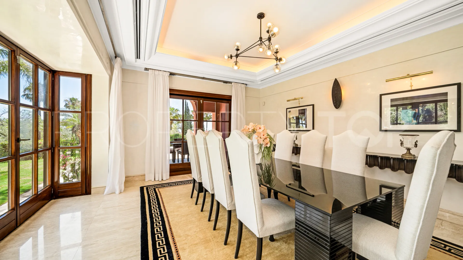 Sierra Blanca 6 bedrooms villa for sale