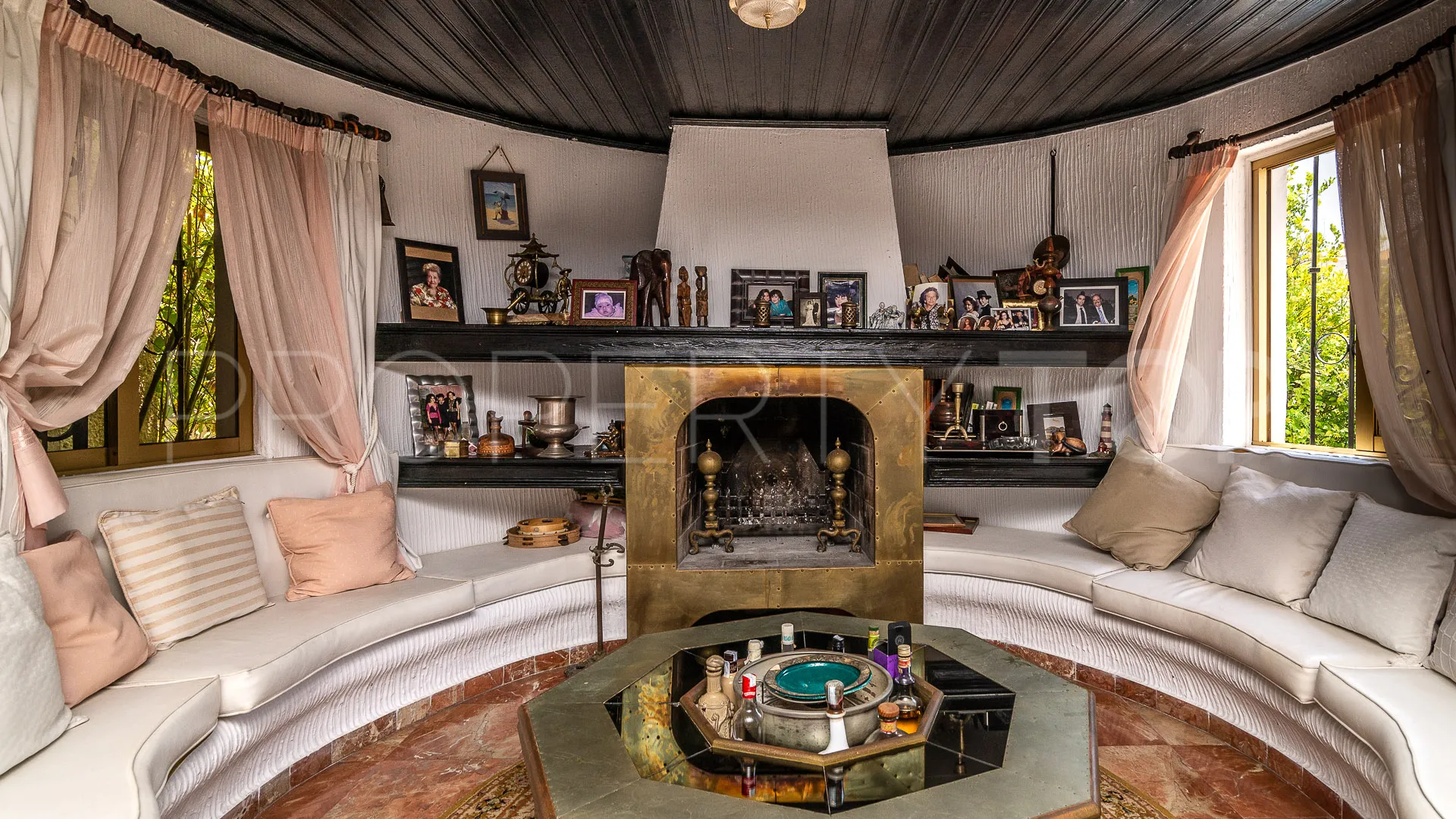 Comprar villa con 6 dormitorios en Marbella Centro