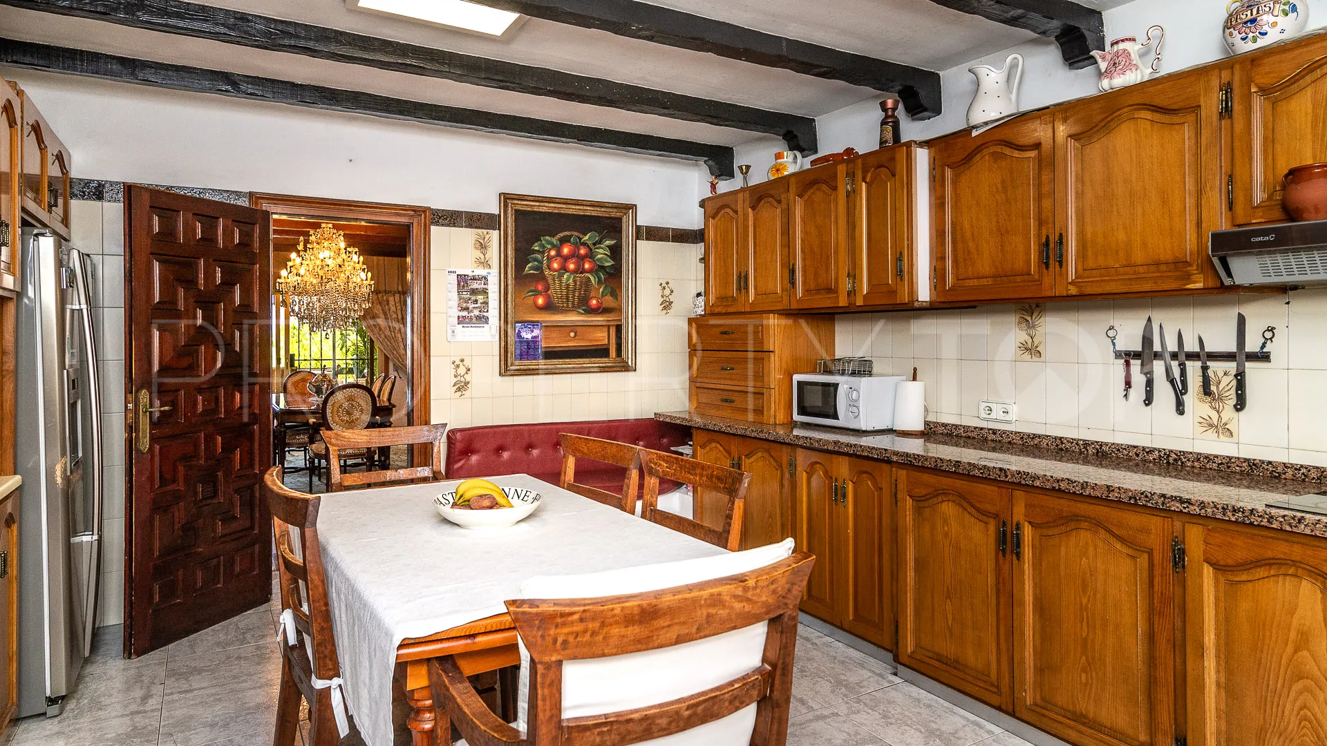 Comprar villa con 6 dormitorios en Marbella Centro
