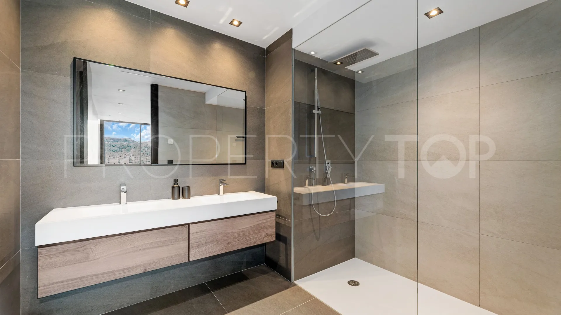 Los Arqueros, villa en venta