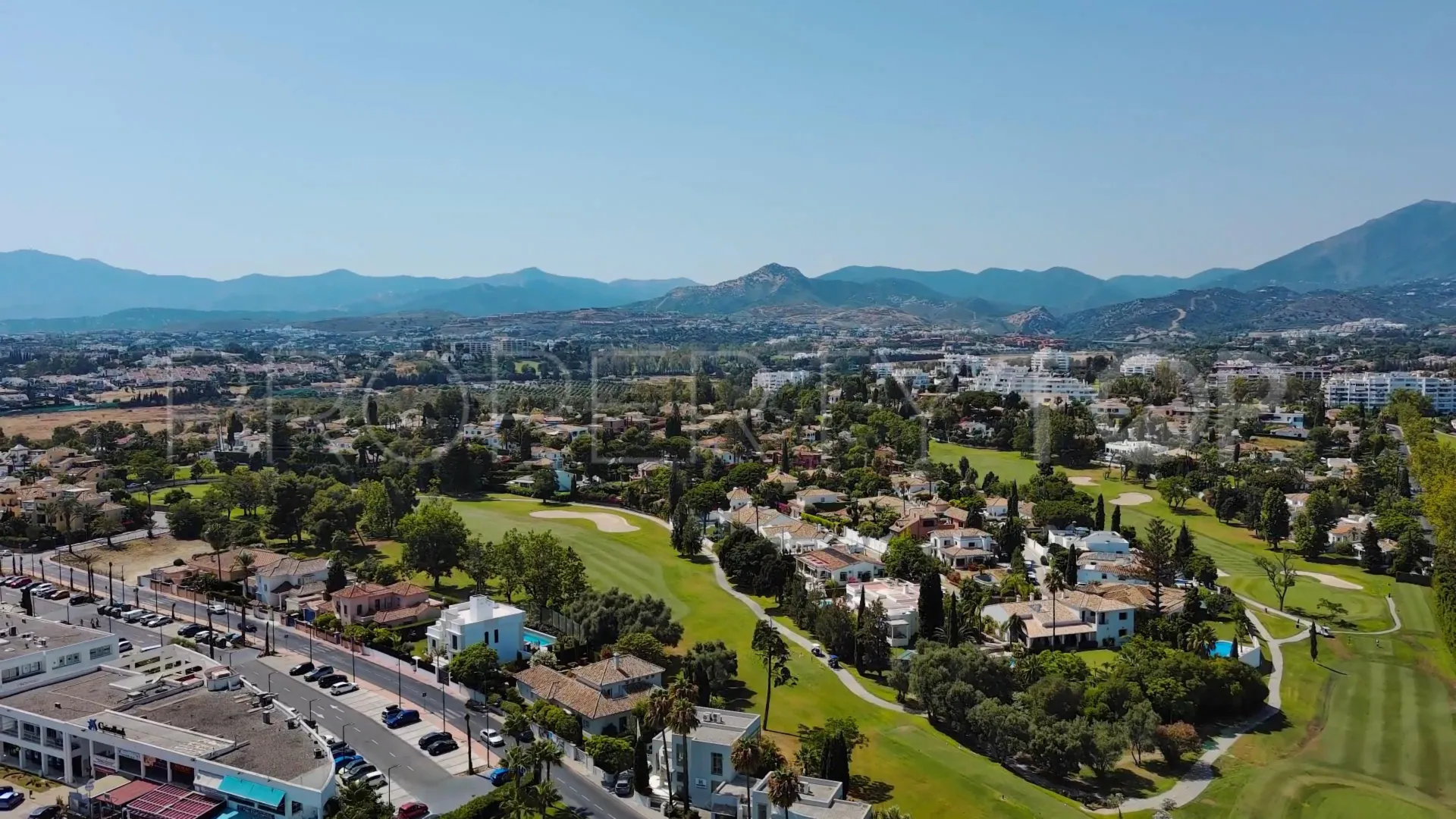 Parcela a la venta en Guadalmina Alta