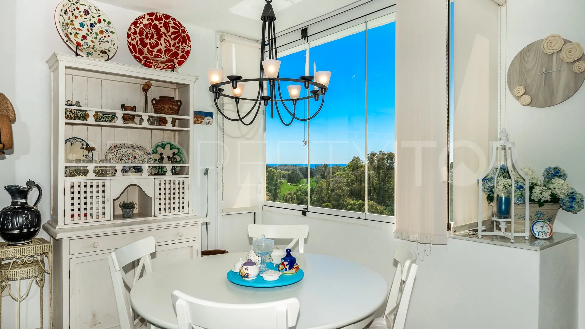 Apartment for sale in Guadalmina Alta