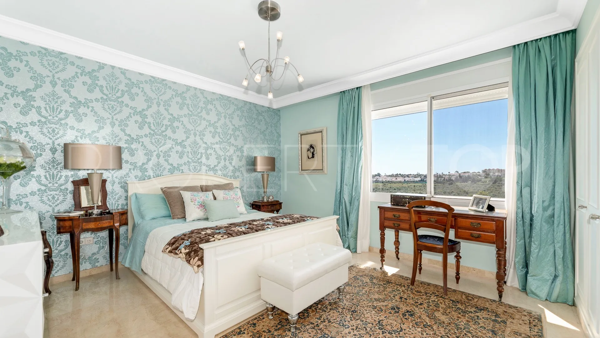 Apartment for sale in Guadalmina Alta