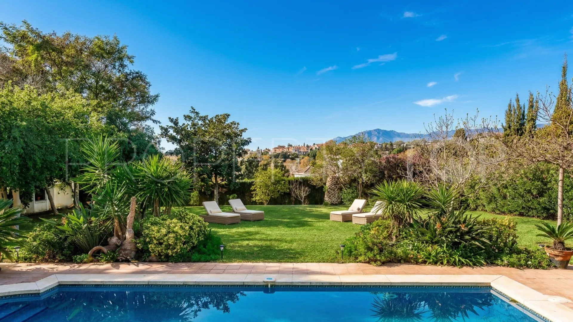 For sale Guadalmina Alta 4 bedrooms villa