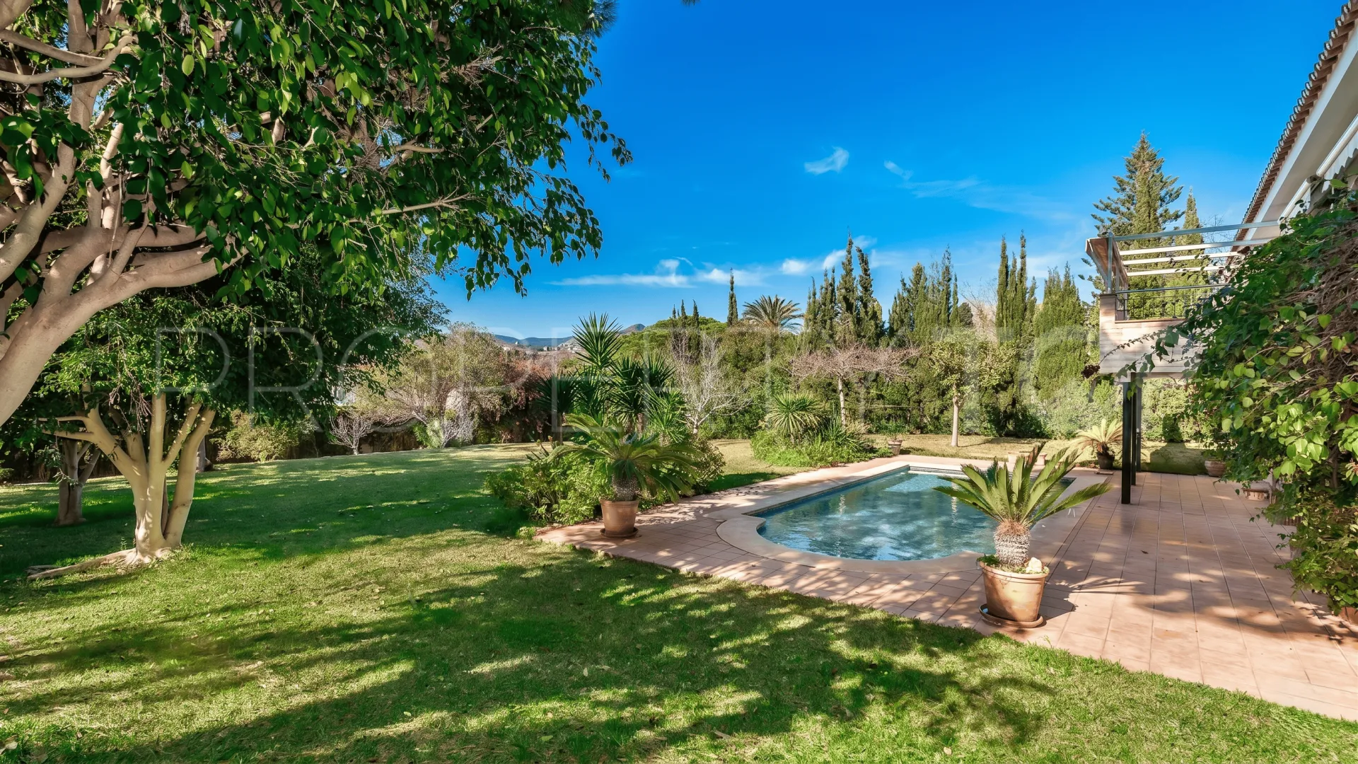 For sale Guadalmina Alta 4 bedrooms villa
