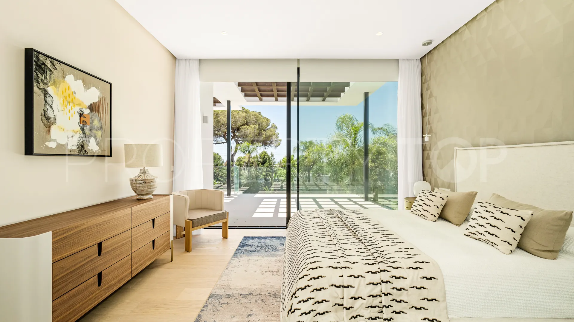 Nagüeles 5 bedrooms villa for sale