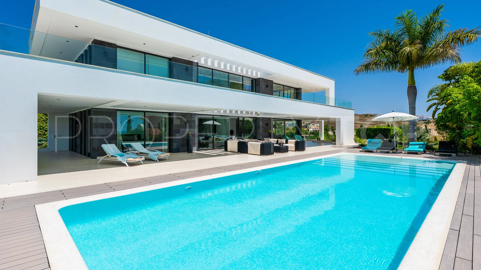 Villa en venta en Los Flamingos Golf de 6 dormitorios