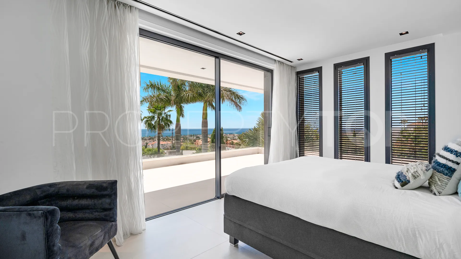 Villa en venta en Los Flamingos Golf de 6 dormitorios