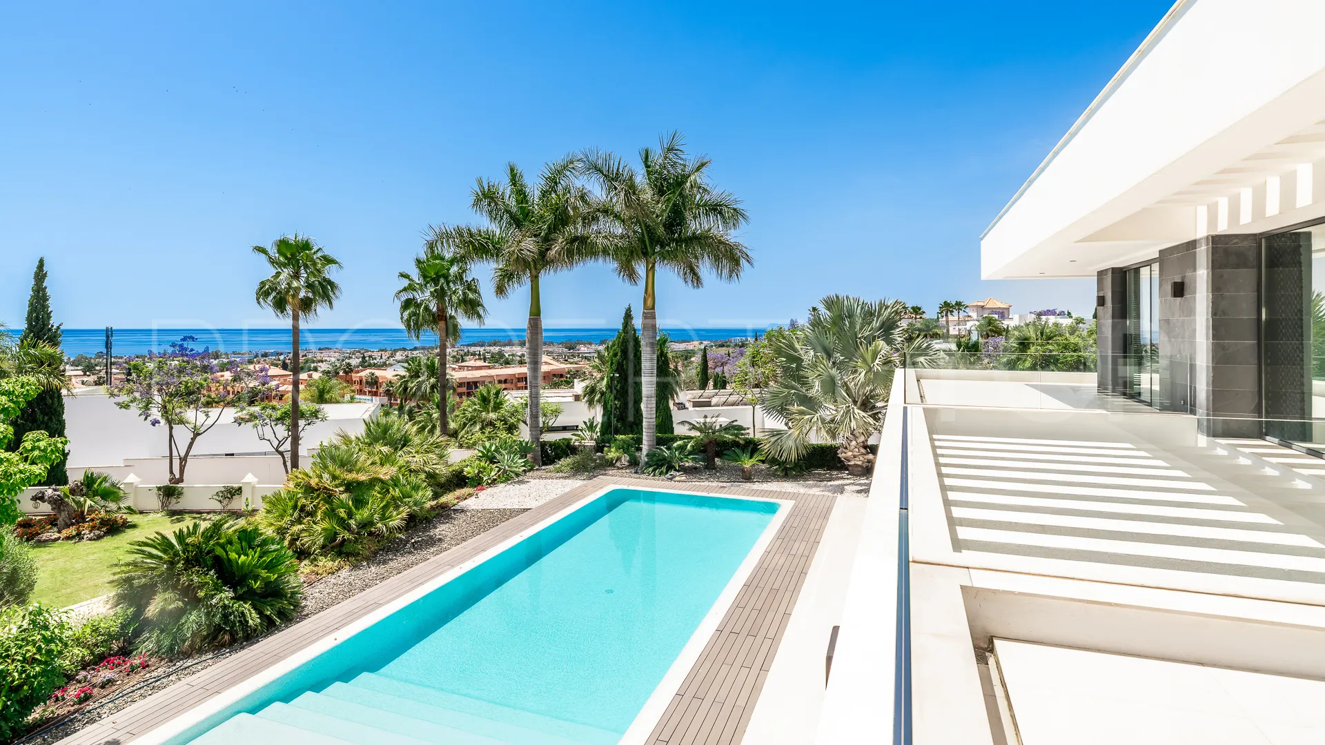 Villa en venta en Los Flamingos Golf de 6 dormitorios