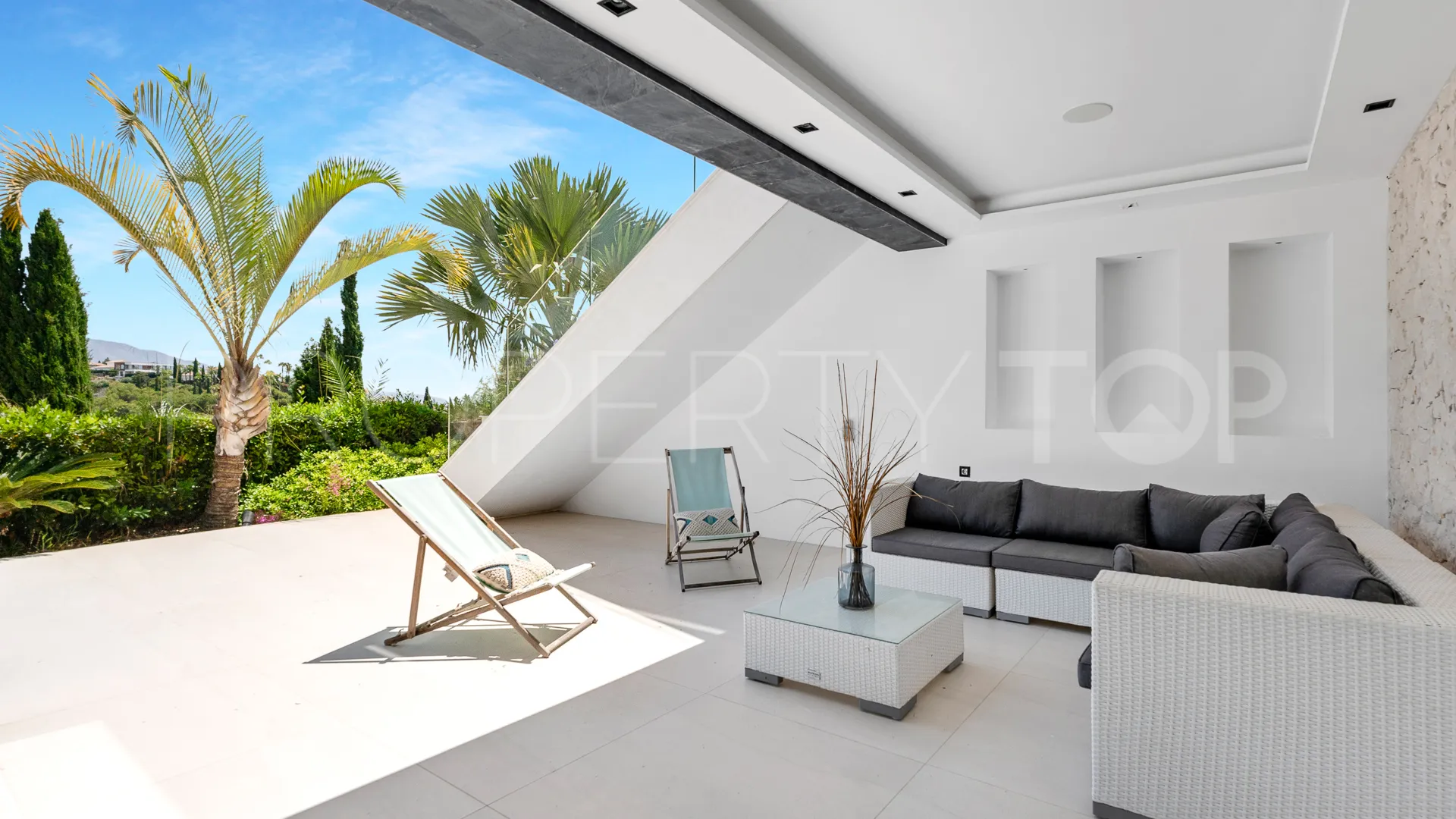 Villa en venta en Los Flamingos Golf de 6 dormitorios