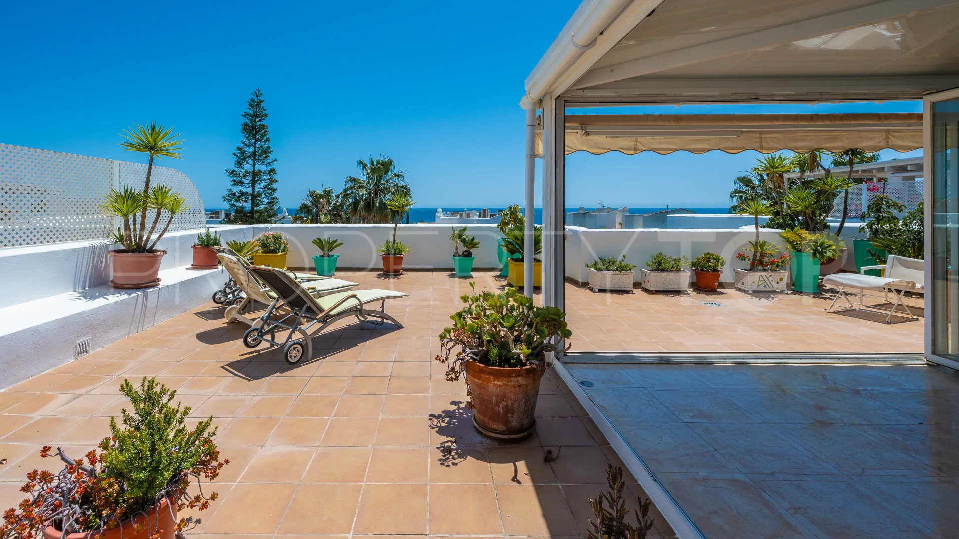 Atico duplex en venta en Golden Mile