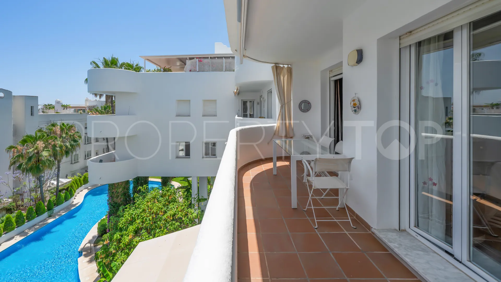 Atico duplex en venta en Golden Mile