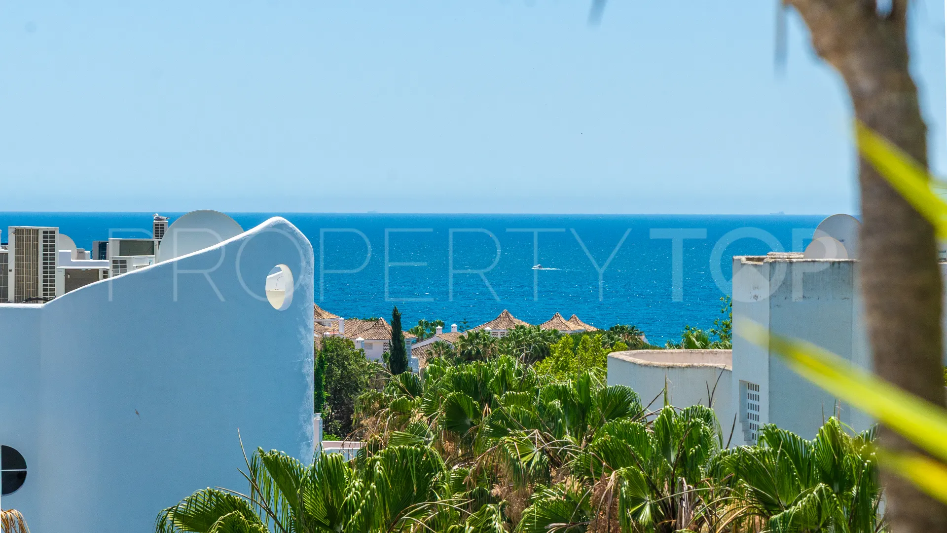 Atico duplex en venta en Golden Mile
