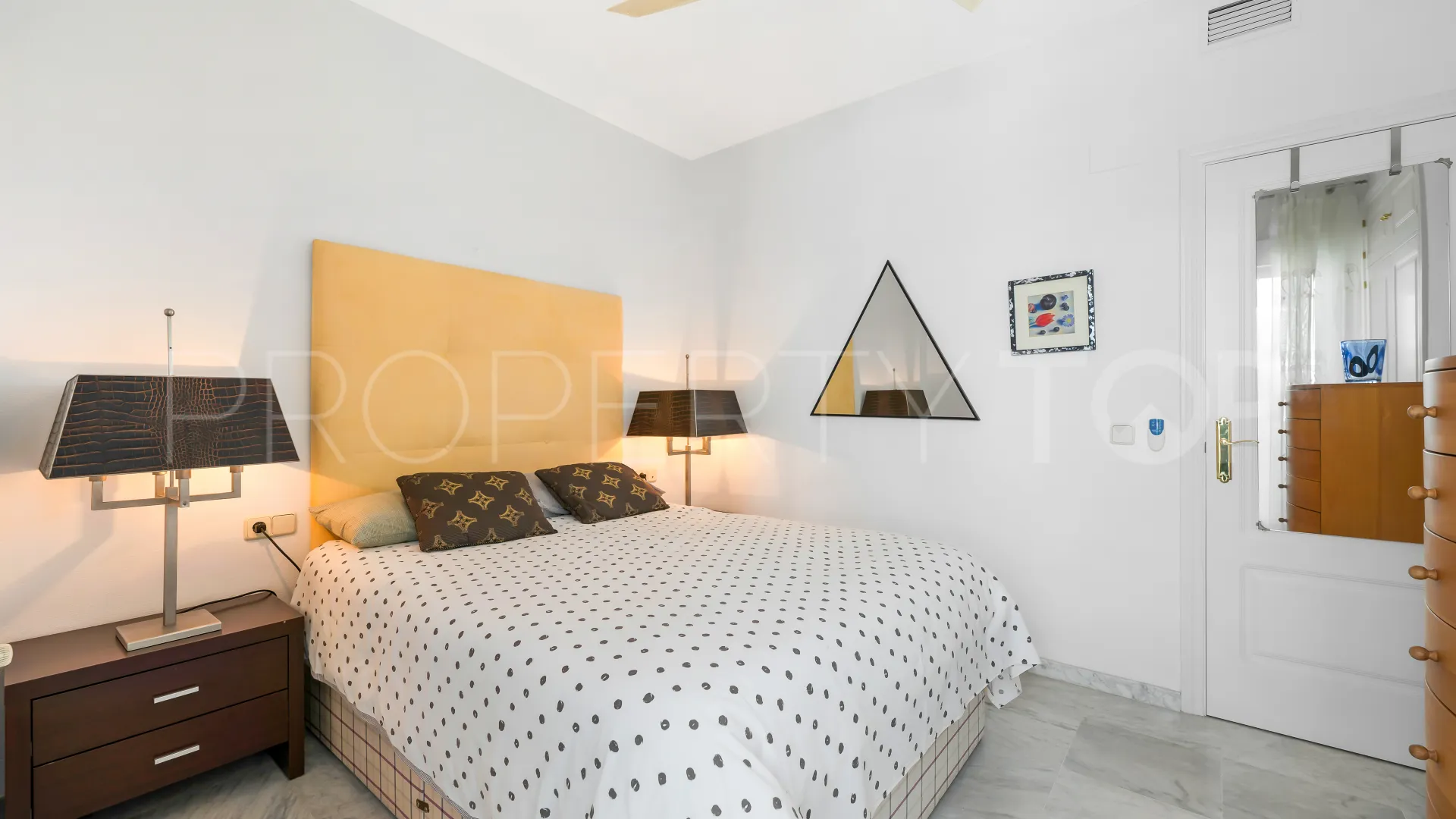 Atico duplex en venta en Golden Mile