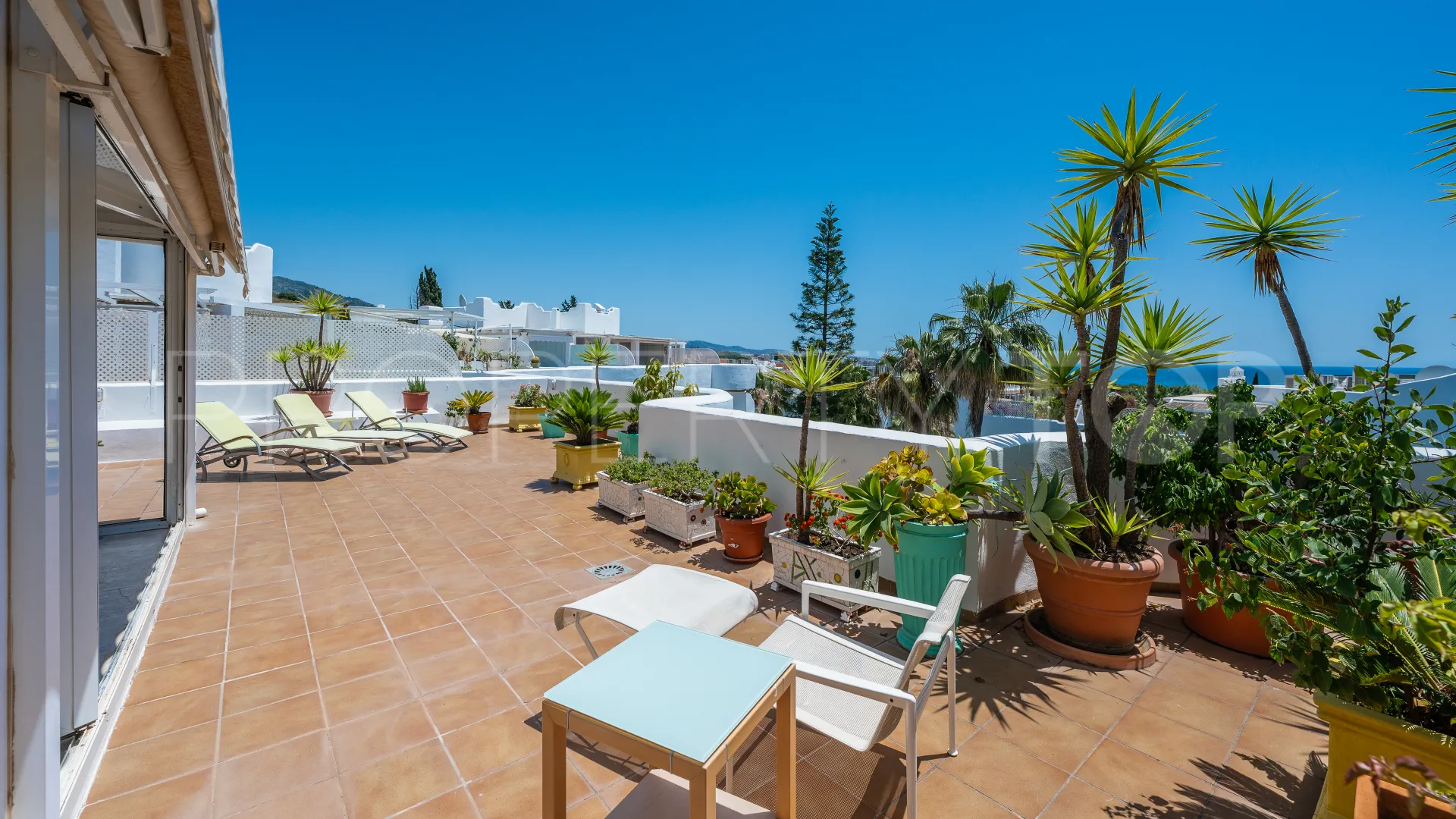 Atico duplex en venta en Golden Mile