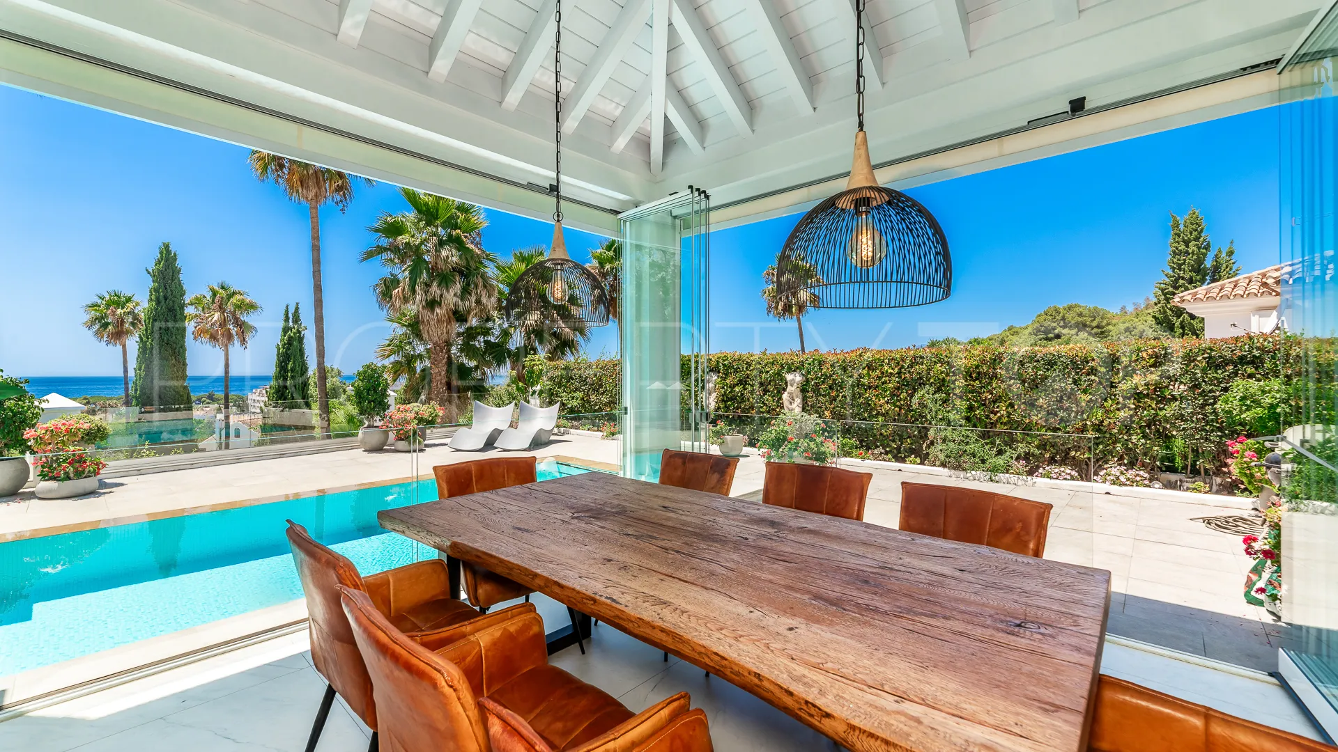 For sale Nagüeles villa