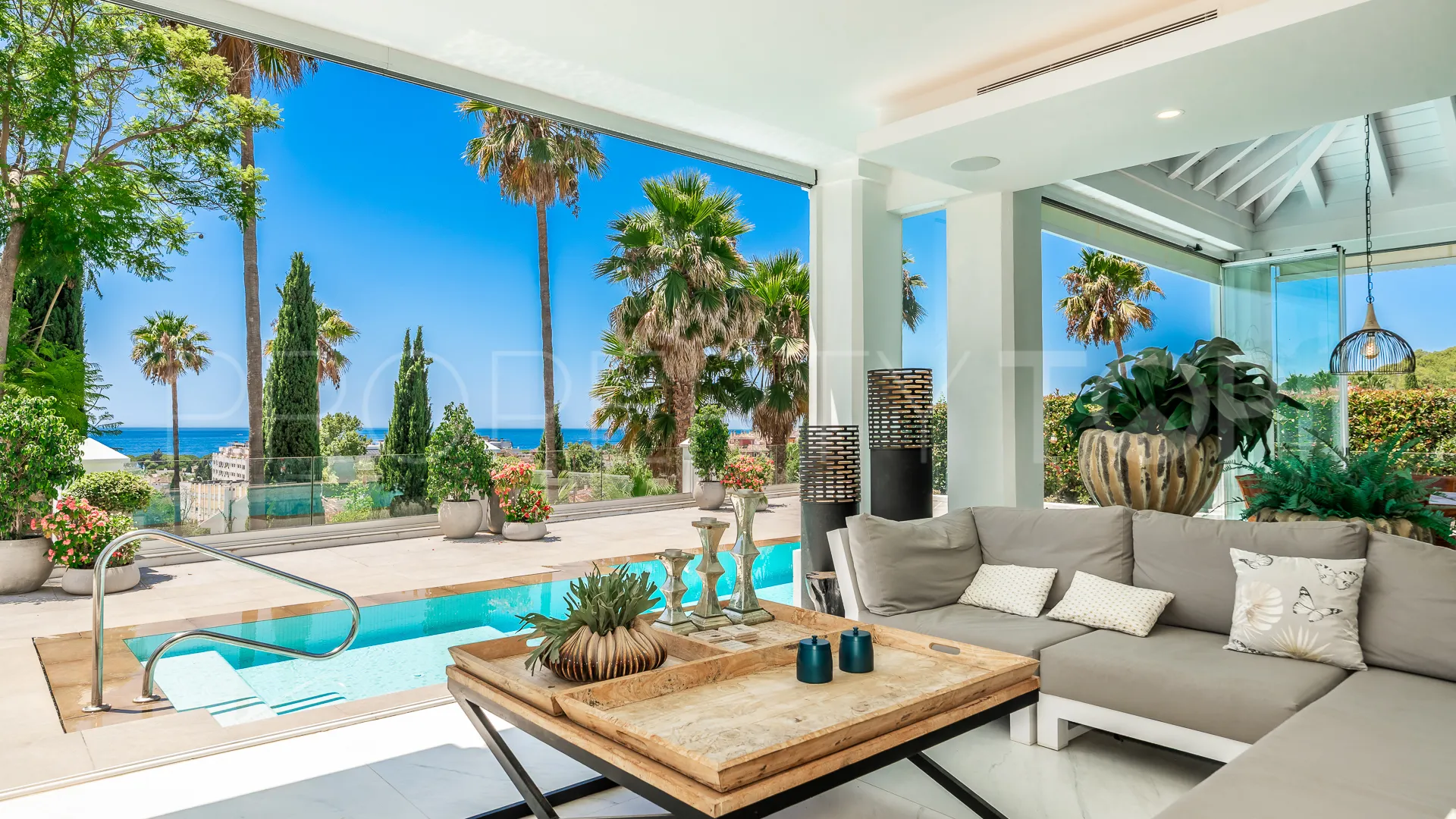 For sale Nagüeles villa