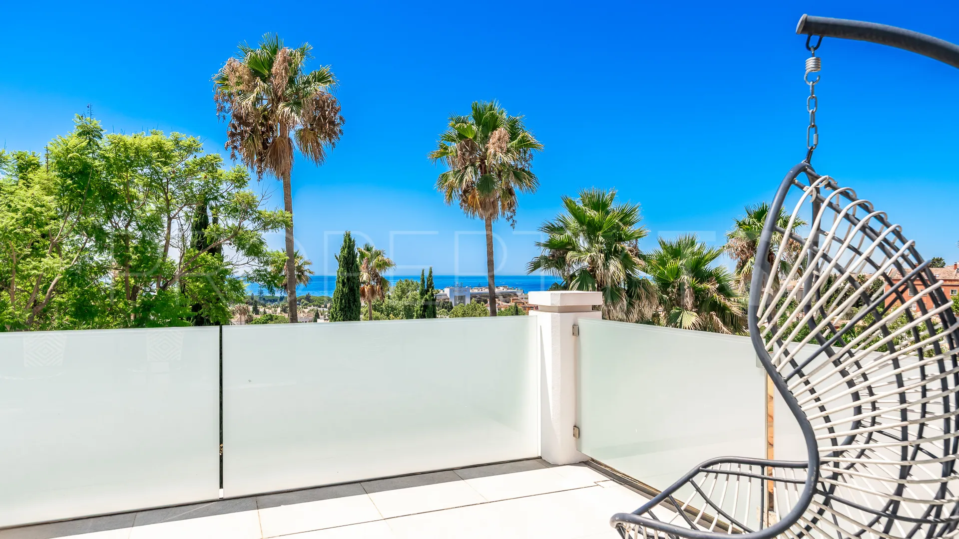 For sale Nagüeles villa
