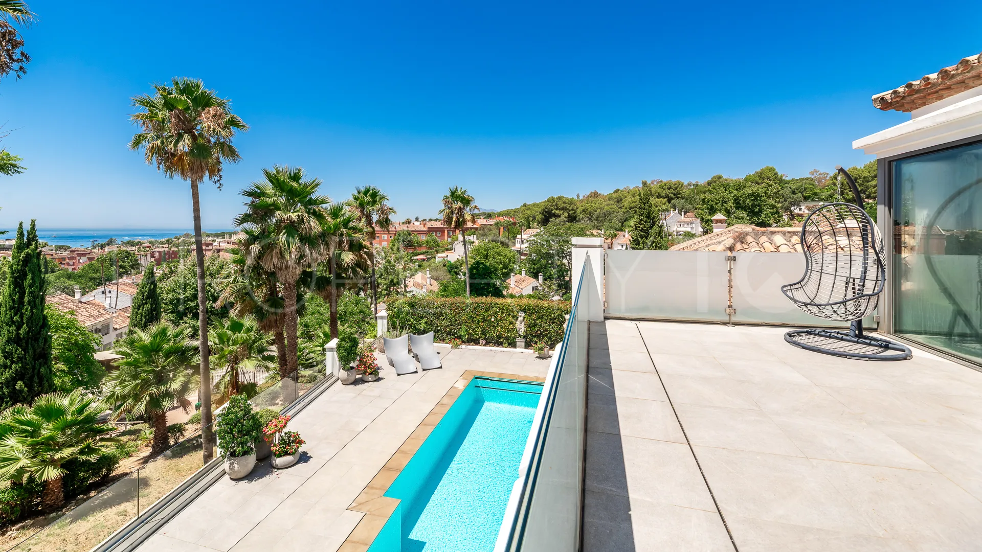 For sale Nagüeles villa