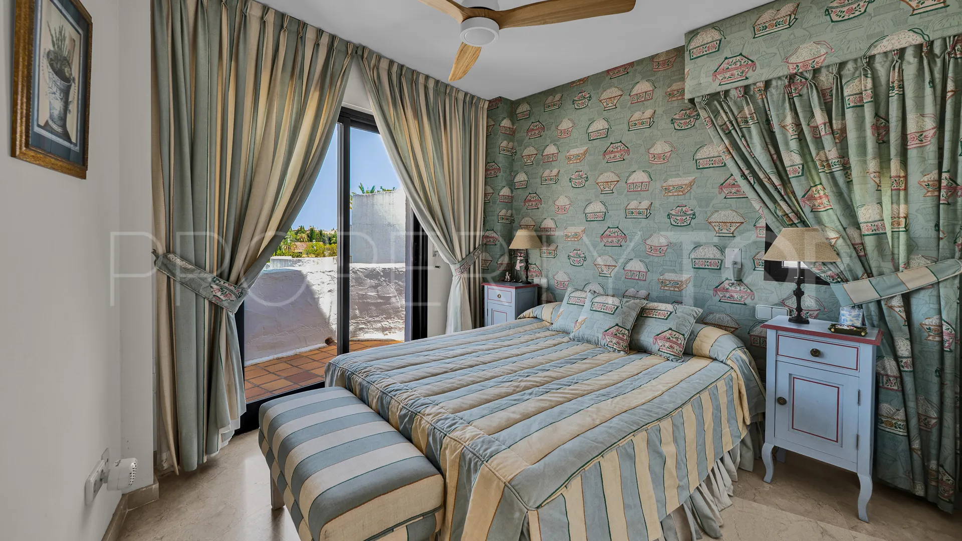 Golden Mile, duplex a la venta con 3 dormitorios