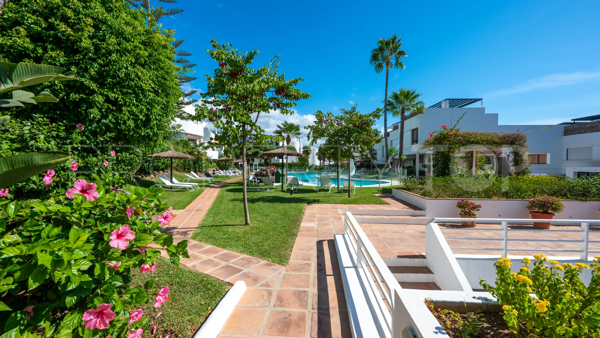 Golden Mile, duplex a la venta con 3 dormitorios