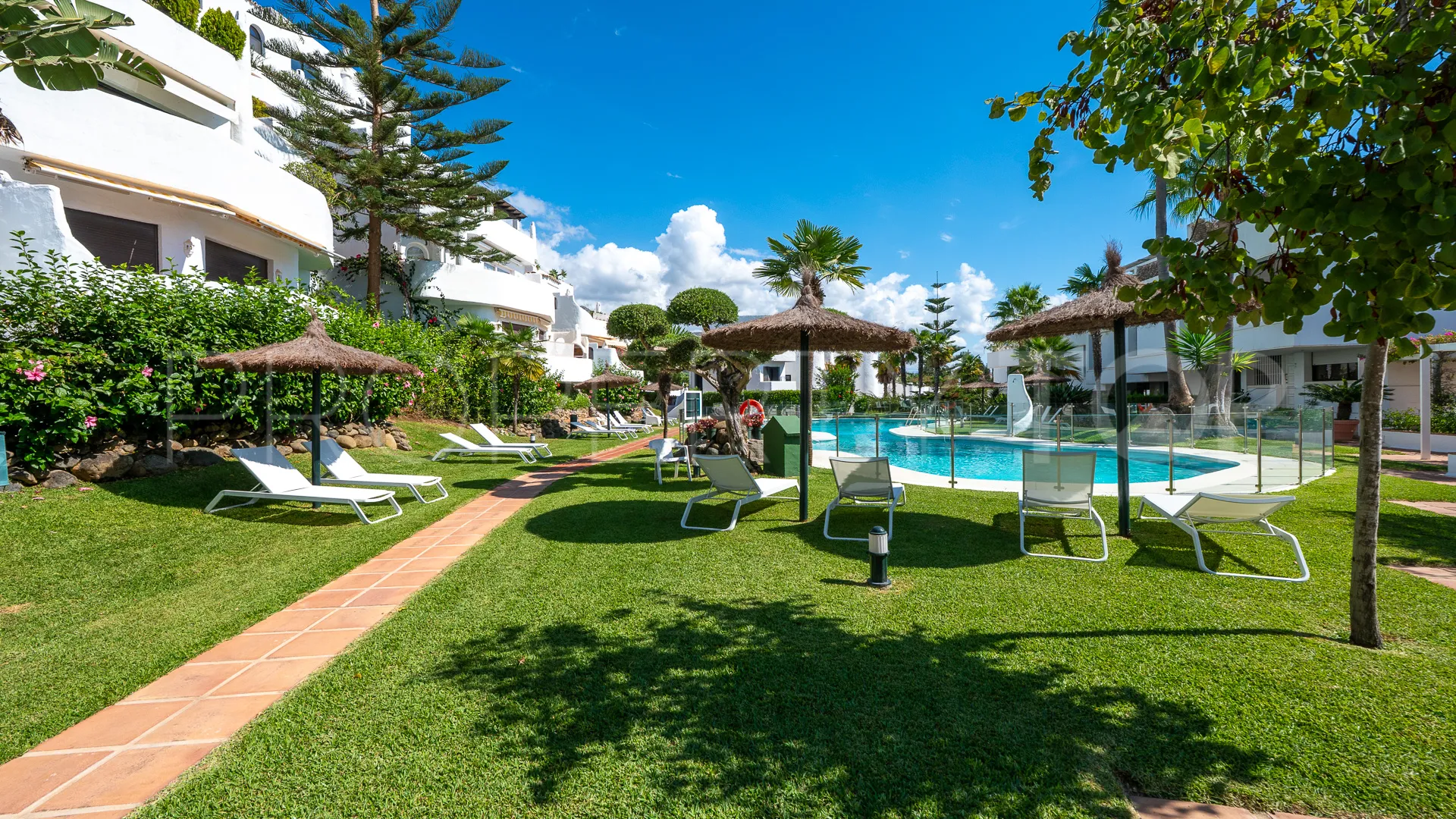 Golden Mile, duplex a la venta con 3 dormitorios
