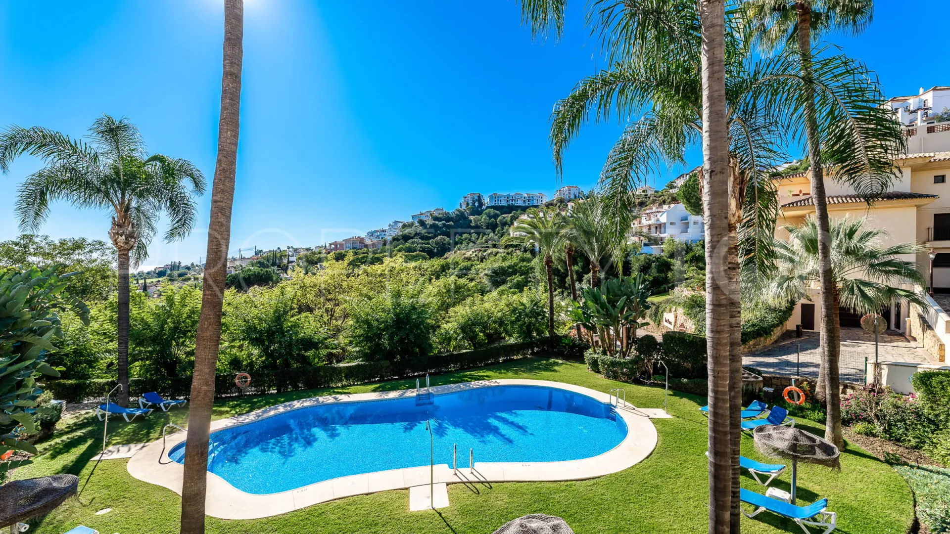 Los Arqueros 4 bedrooms penthouse for sale