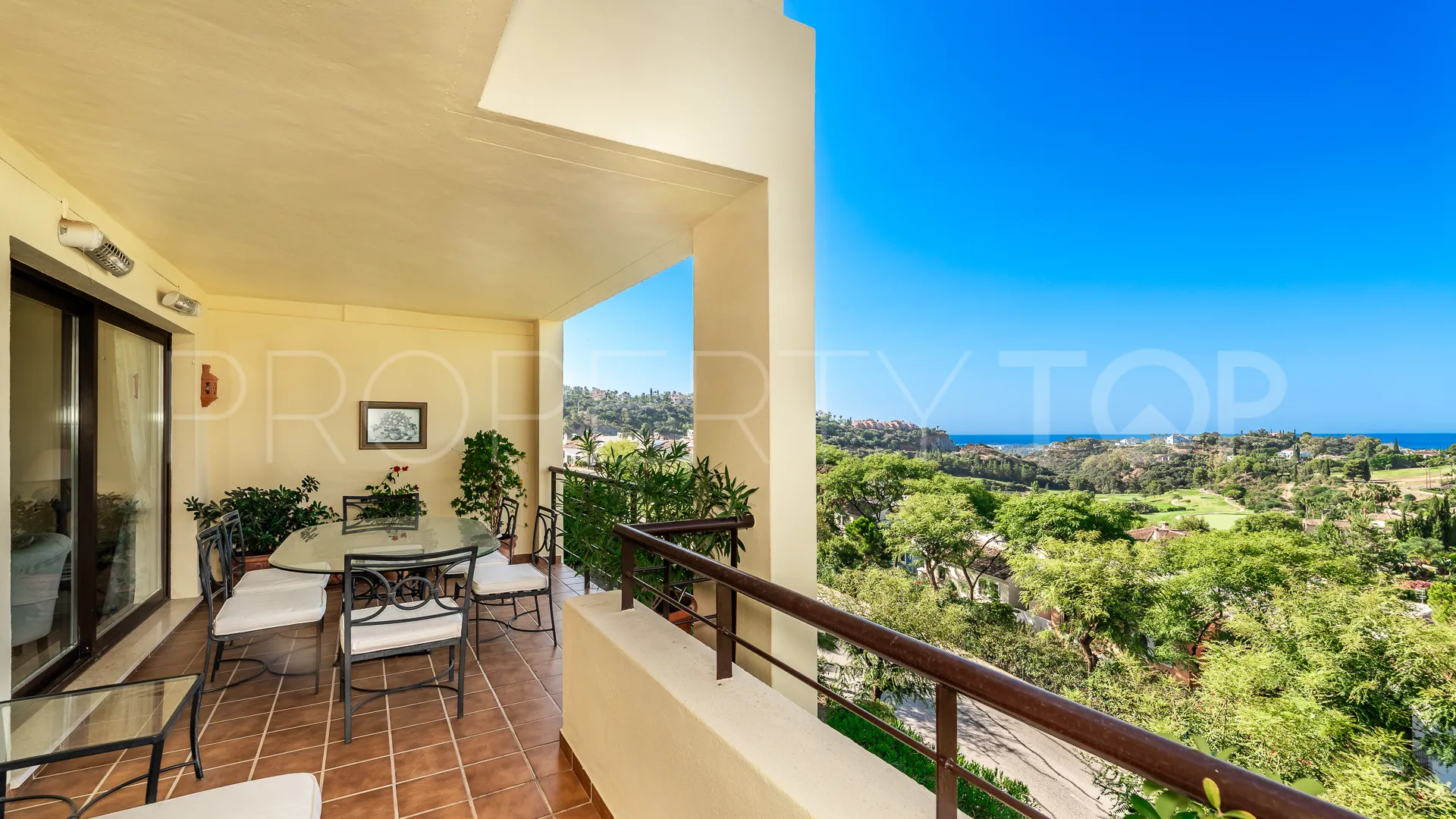 Los Arqueros 4 bedrooms penthouse for sale
