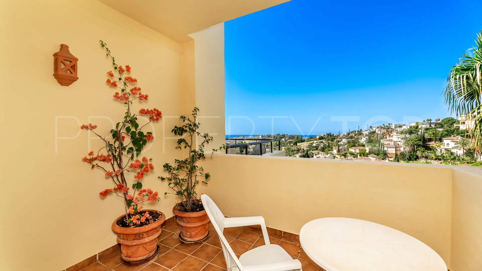 Los Arqueros 4 bedrooms penthouse for sale