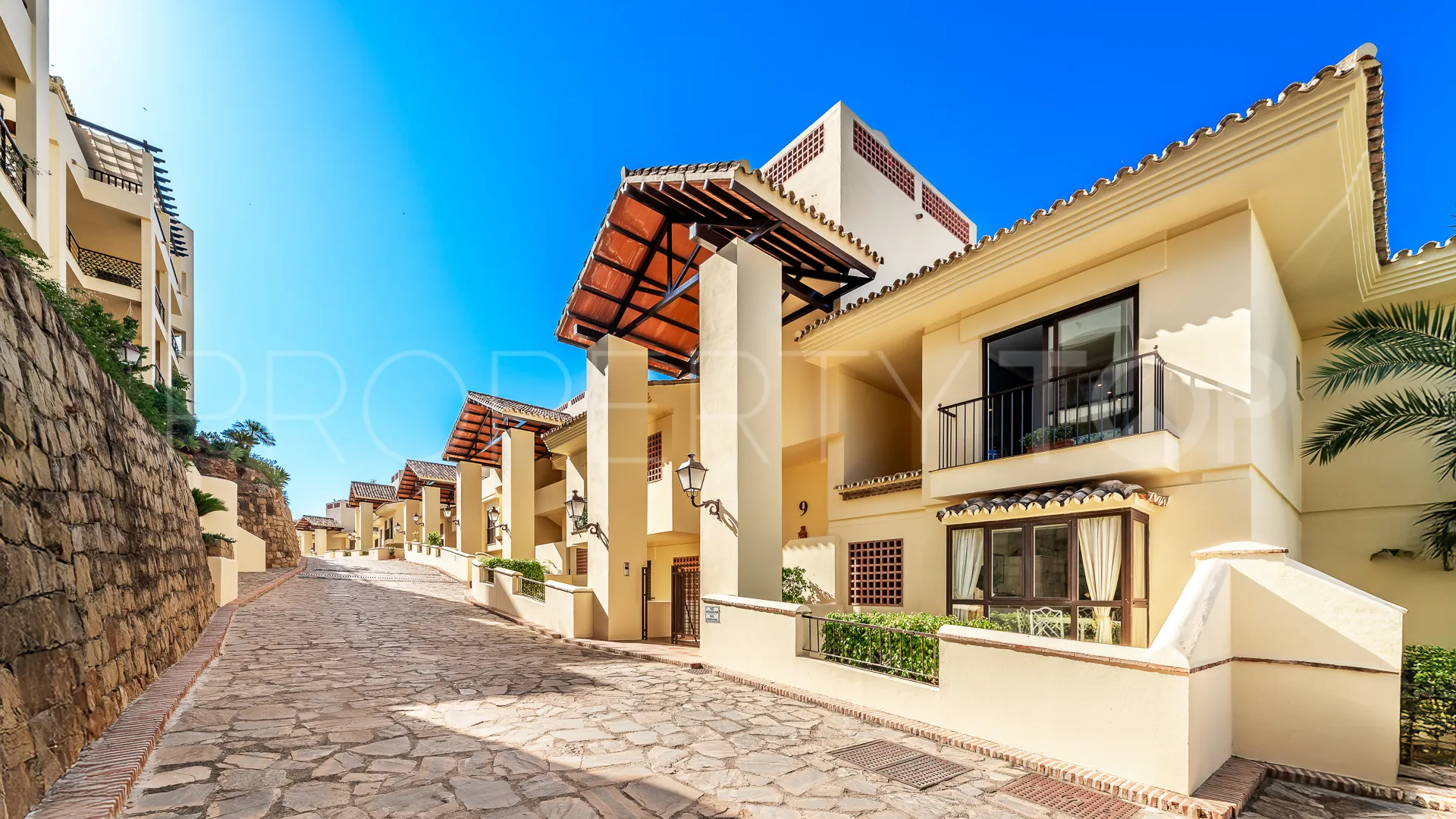 Los Arqueros 4 bedrooms penthouse for sale