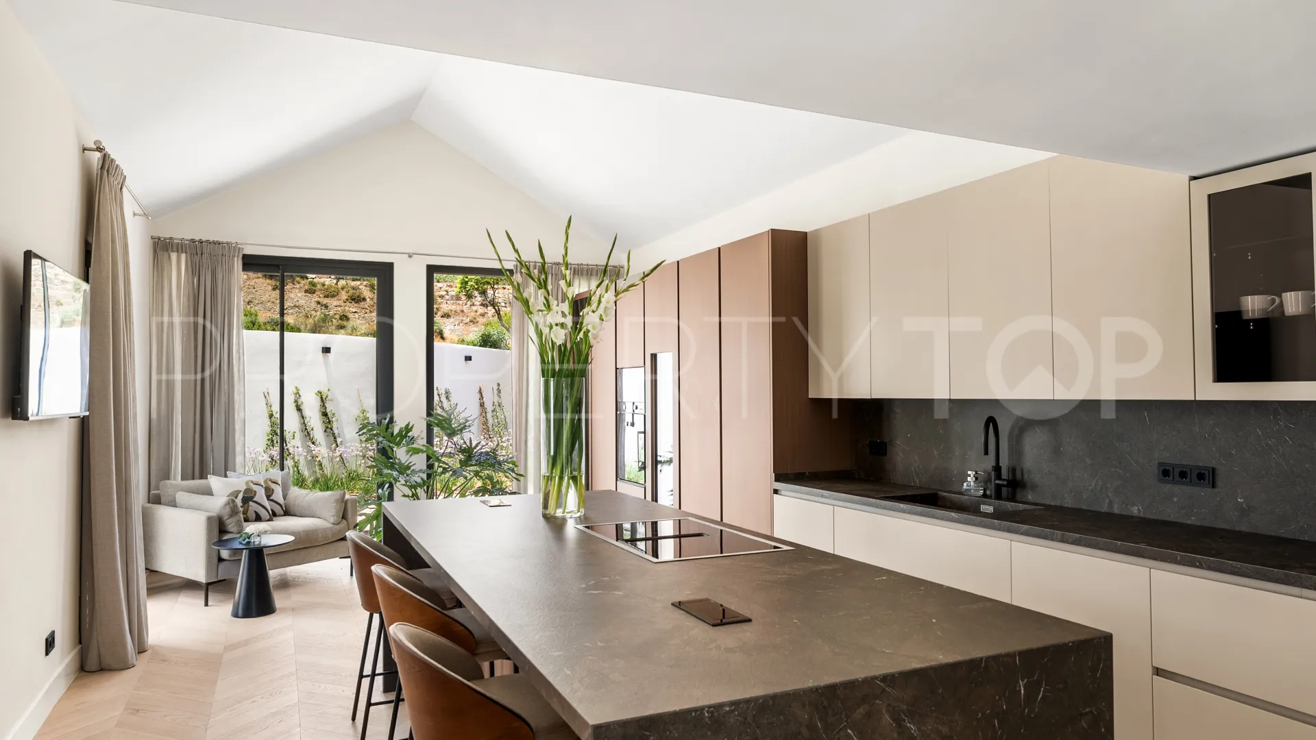For sale Los Flamingos Golf villa with 6 bedrooms